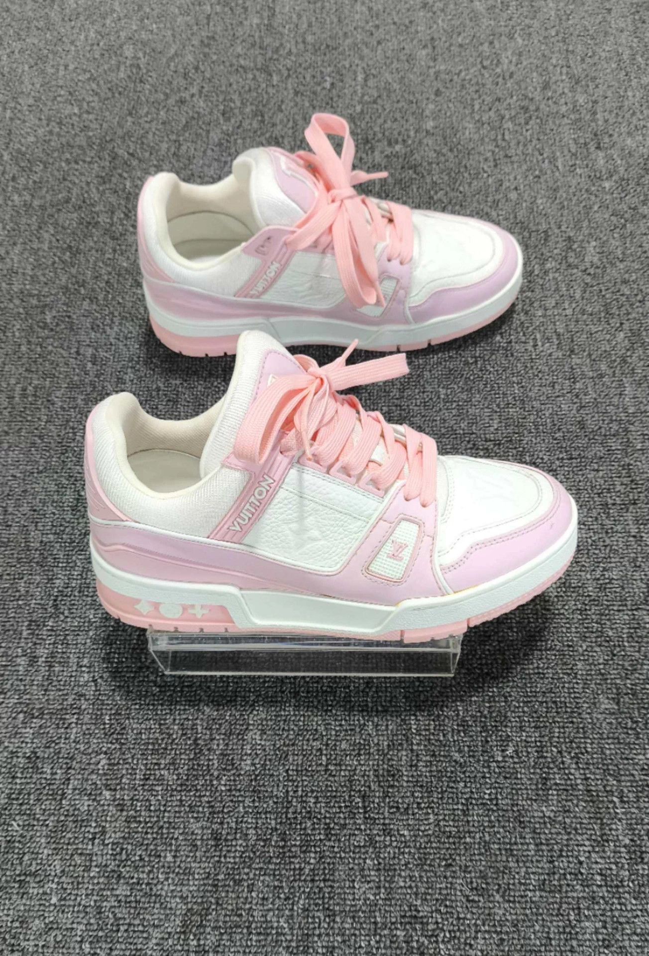 Louis Vuitton LV Pink Trainer Sneakers W36 Size US 5.5 / IT 35.5 - 4 Thumbnail