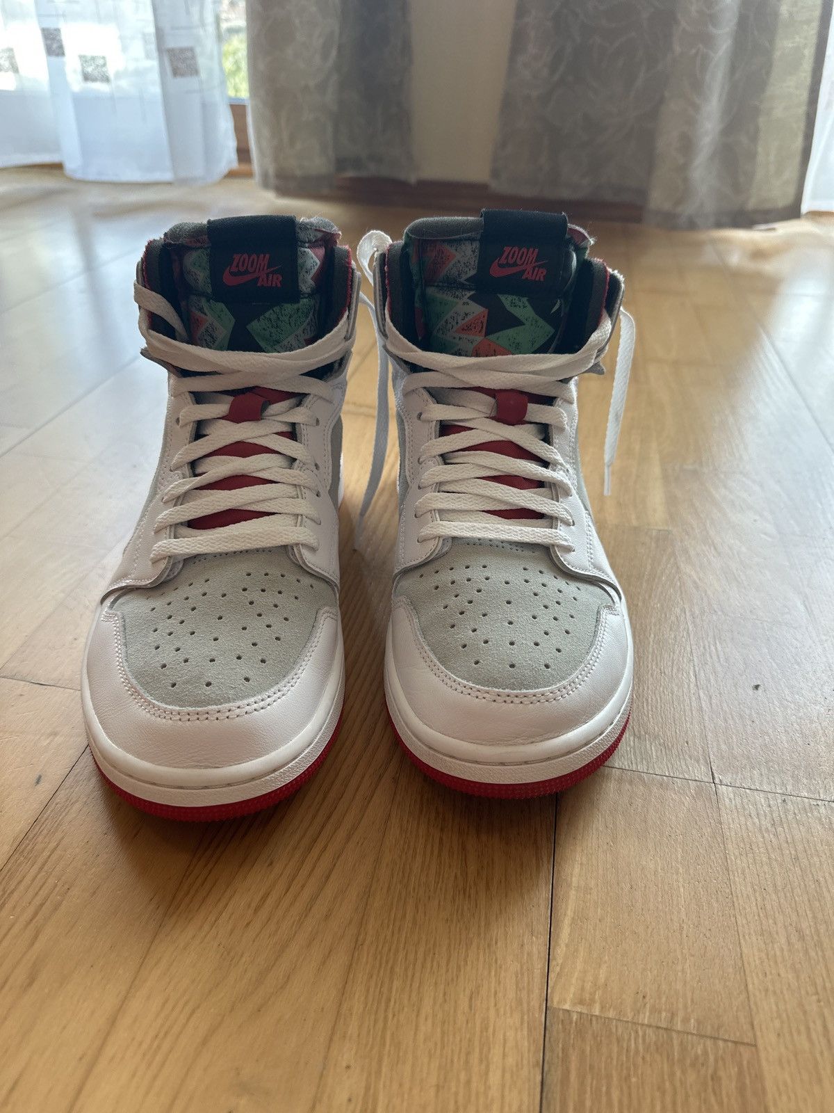 Jordan Brand Air Jordan 1 High Zoom Air CMFT “Hare” Size US 12 / EU 45 - 1 Thumbnail