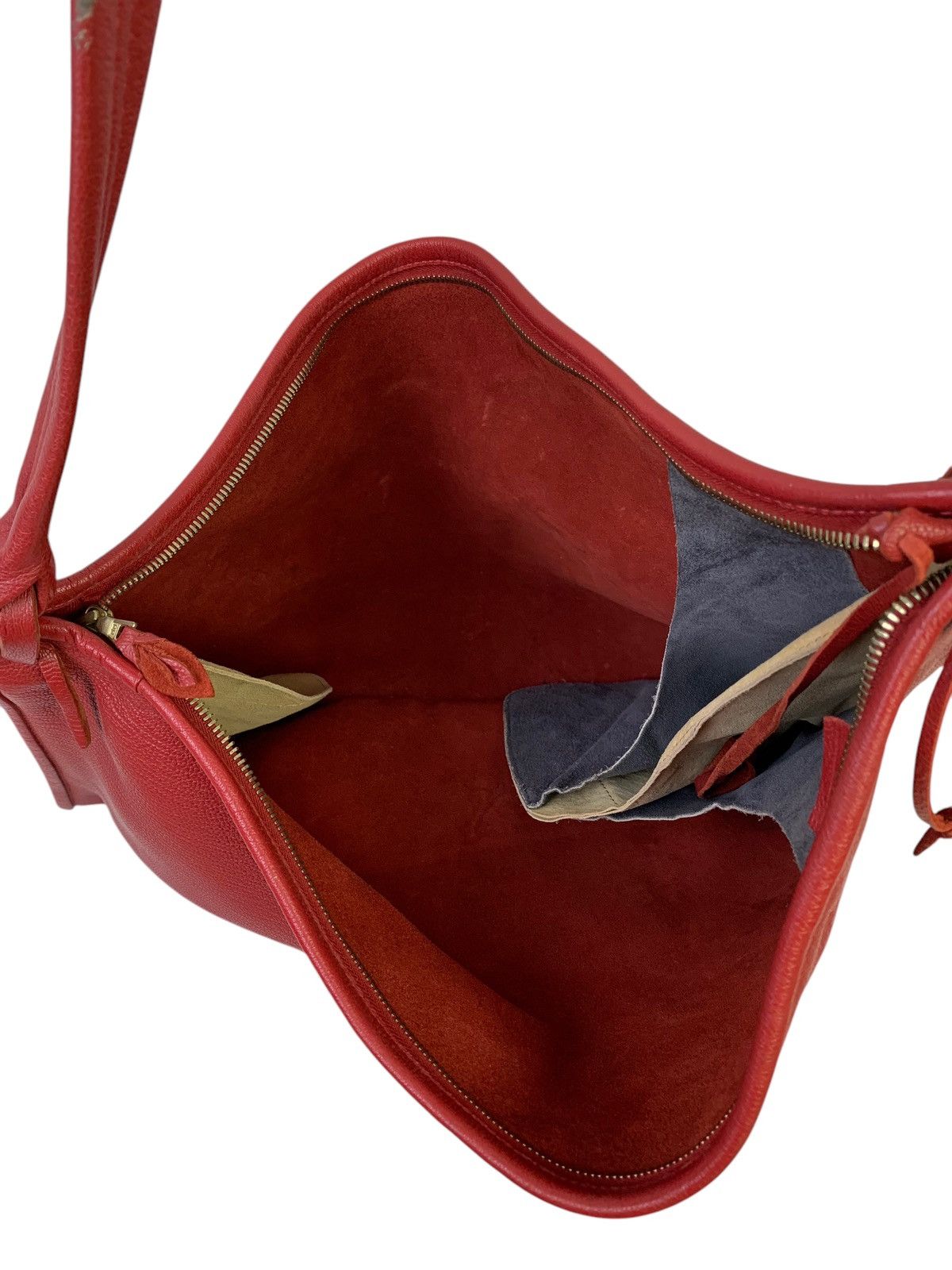 Japanese Brand Maat France Asymetrical Red Leather Shoulder Bag Size ONE SIZE - 12 Thumbnail