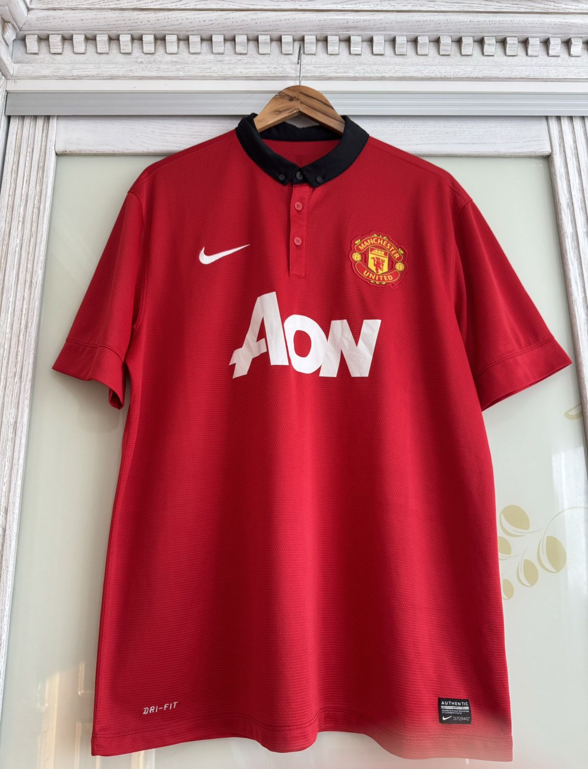 Nike Manchester United 2013-2014 Home Soccer Jersey Football Kit Size US XL / EU 56 / 4 - 6 Thumbnail