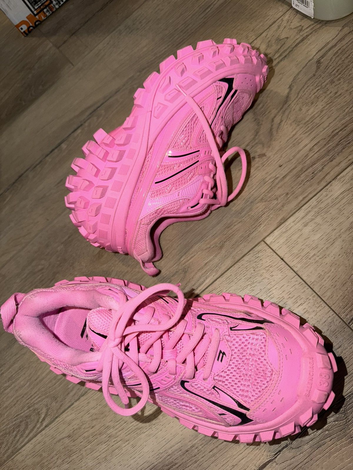 Balenciaga Balenciaga Bouncer Sneaker Size US 8 / IT 38 - 2 Thumbnail