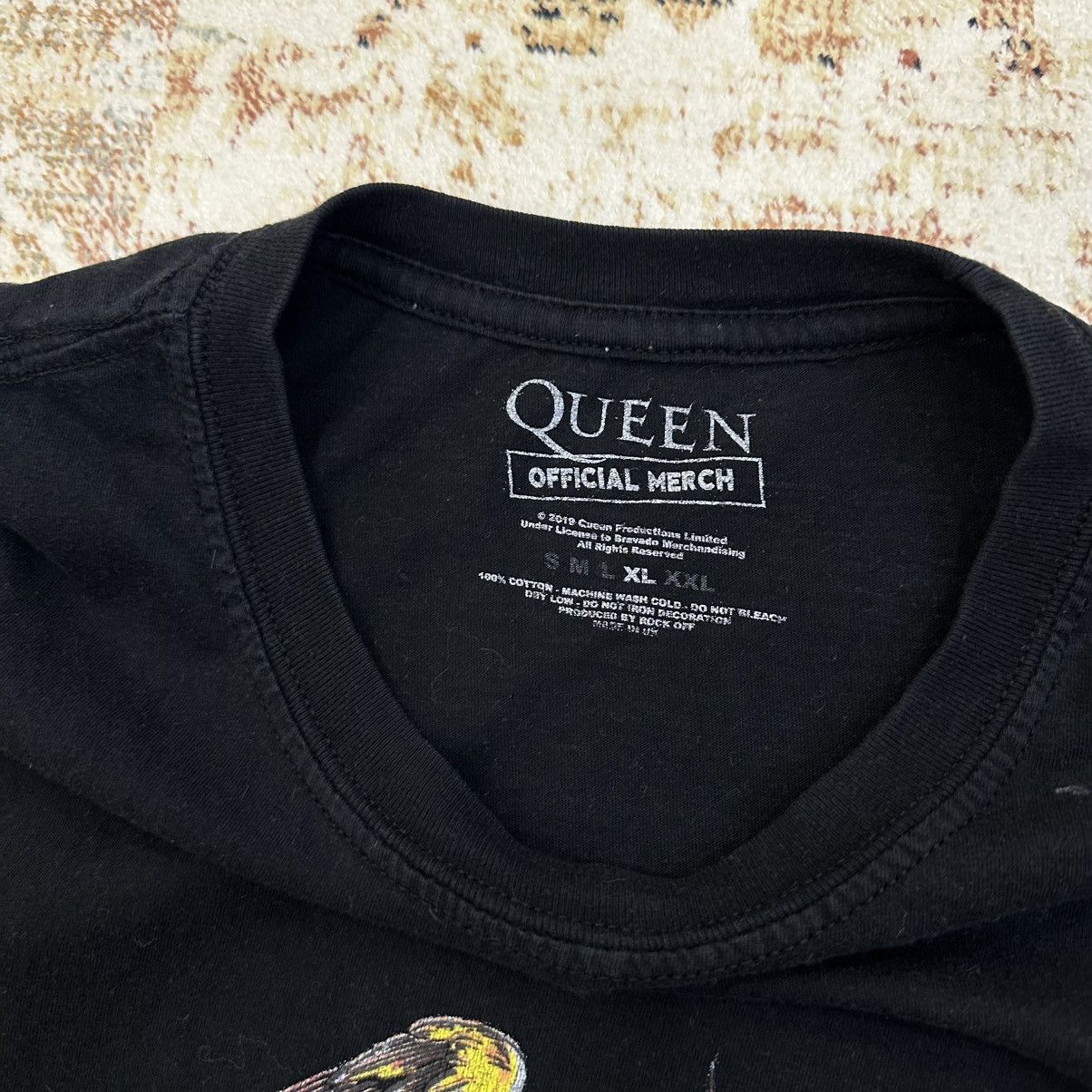 Vintage Vintage Queen T-shirts Adult Big Logo Band Rock Y2K Punk Size US XL / EU 56 / 4 - 6 Thumbnail