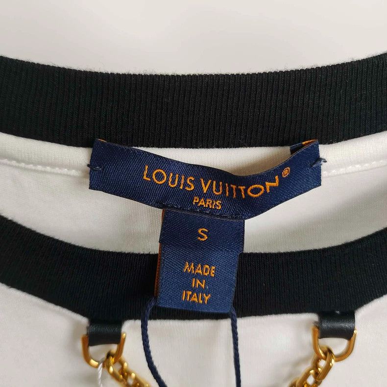 Louis Vuitton Louis Vuitton Chest logo chain short sleeve Size US S / EU 44-46 / 1 - 5 Thumbnail