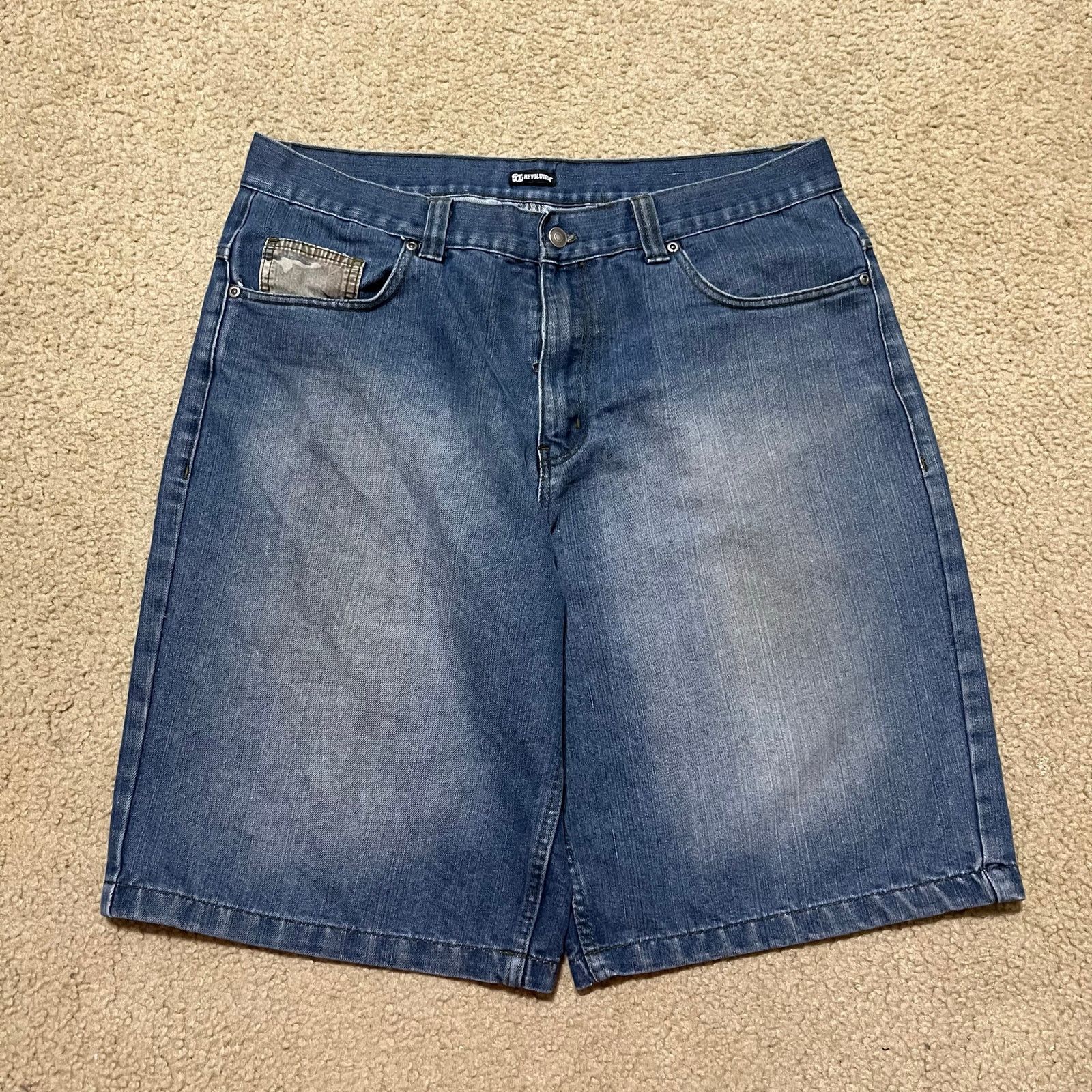Other Y2K Revolution Baggy Skater Acid Washed Camo Pocket Jorts 38 Size US 38 / EU 54 - 2 Thumbnail