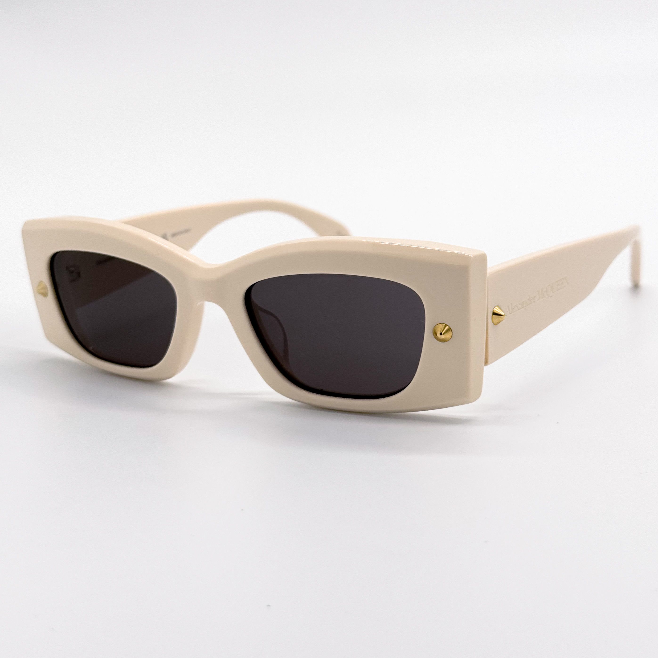 Alexander McQueen NEW ALEXANDER MCQUEEN AM0426S 005 IVORY SUNGLASSES Size ONE SIZE - 3 Thumbnail