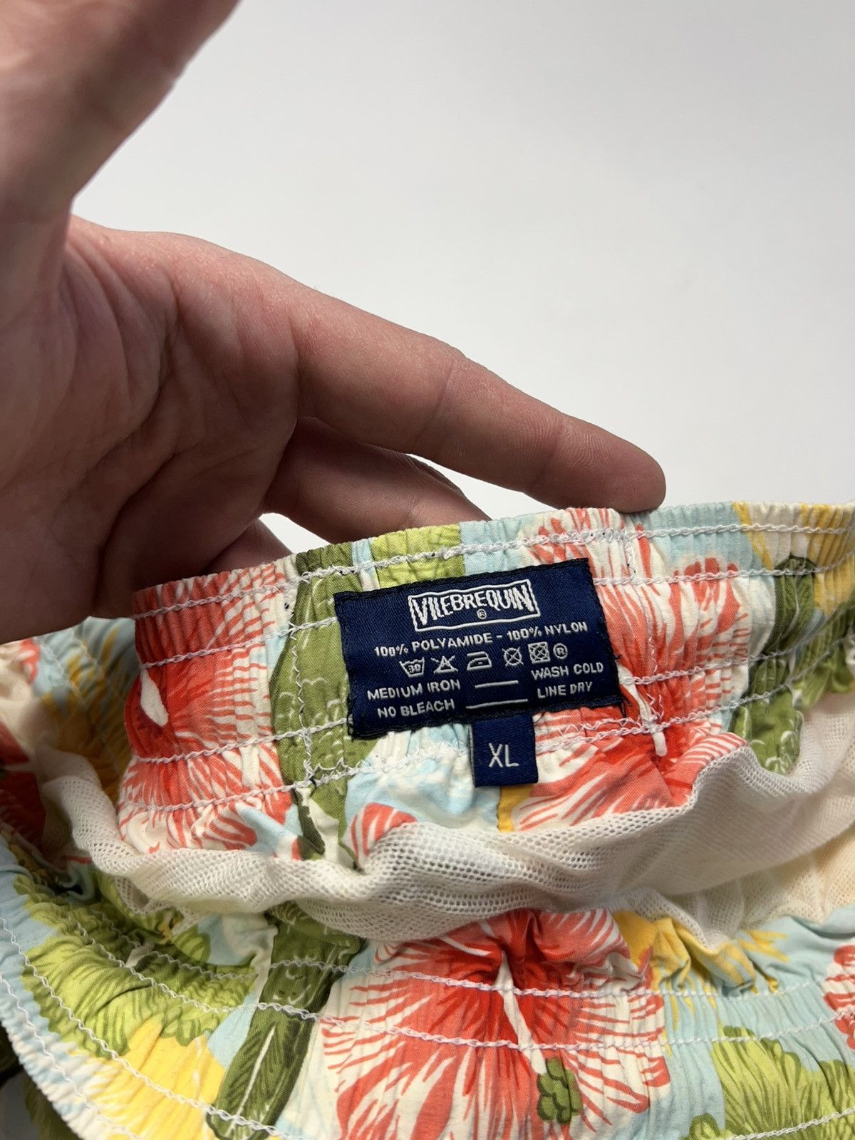 Vilebrequin Vintage Vilebrequin Flower Print Swim Hawaii Shorts Size US 34 / EU 50 - 7 Thumbnail