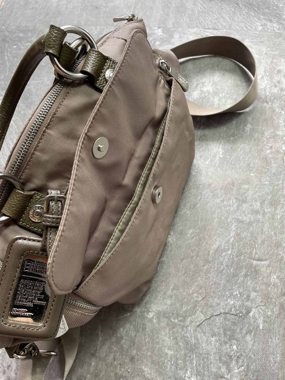 George Gina & Lucy Vintage George Gina & Lucy Jenbrad Bag Messenger GGL Size ONE SIZE - 4 Thumbnail