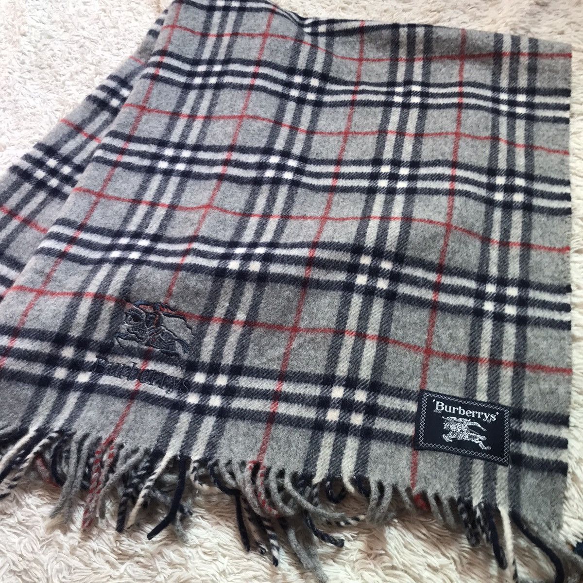 Burberry × Vintage ‼️VINTAGE BURBERRY WOOL SCARF BIG LOGO NOVACHECK‼️ Size ONE SIZE - 1 Thumbnail