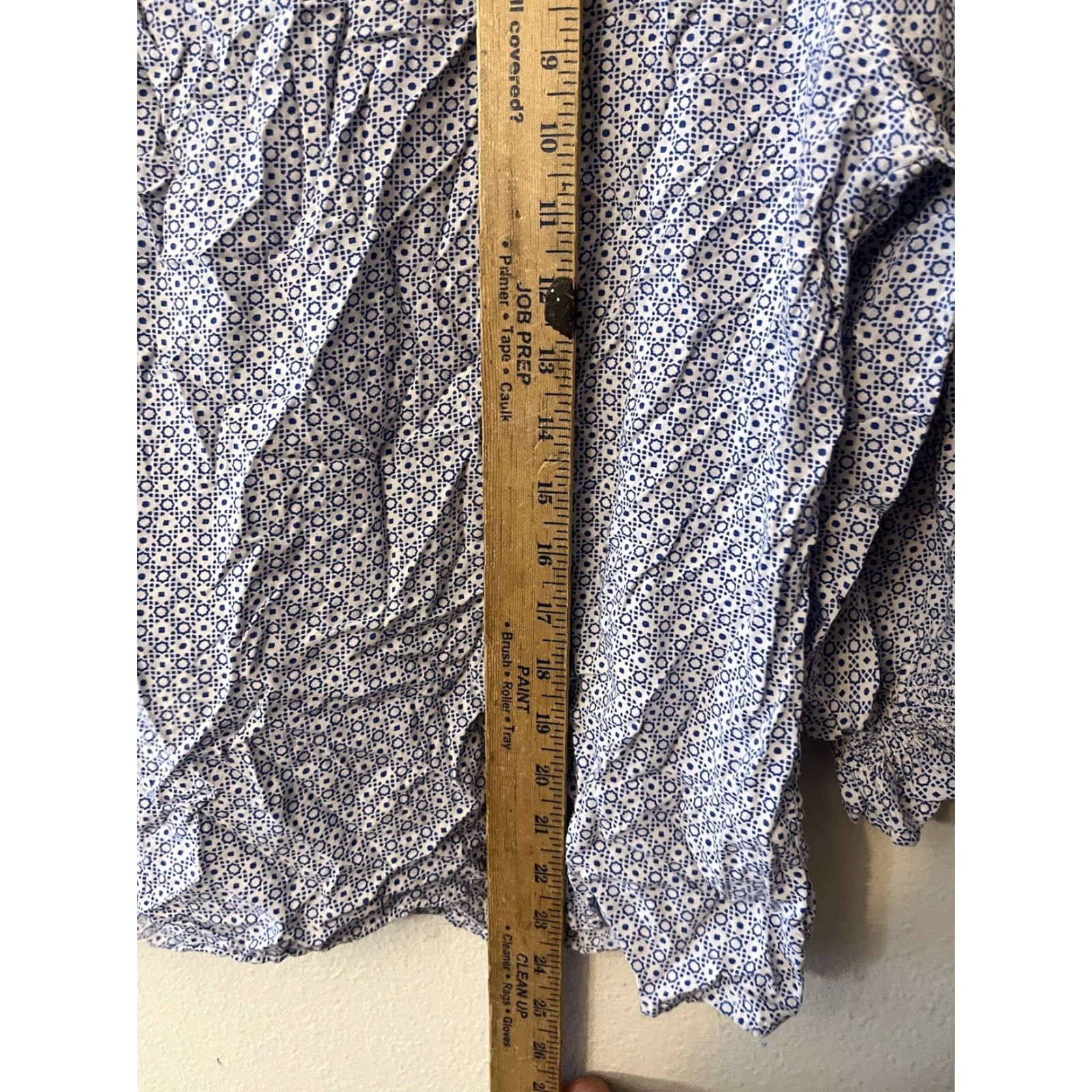 CO Jones & Co Women's Tunic Blouse Size Large Blue Floral Rayon Long Sleeve V-Neck Casual Travel Size L / US 10 / IT 46 - 5 Thumbnail