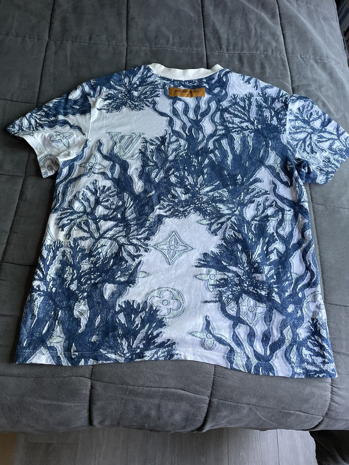 Louis Vuitton Louis Vuitton Aquagarden MonogramT Shirt Size US XL / EU 56 / 4 - 3 Thumbnail