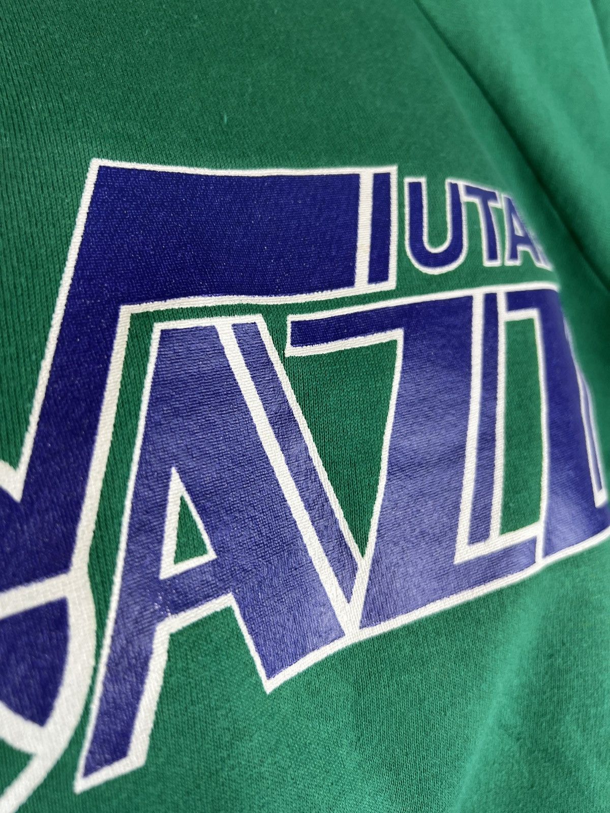 NBA Vintage 90s Utah Jazz 7 Logo Sweatshirt Rare NBA Y2K Sport Size US XL / EU 56 / 4 - 2 Thumbnail