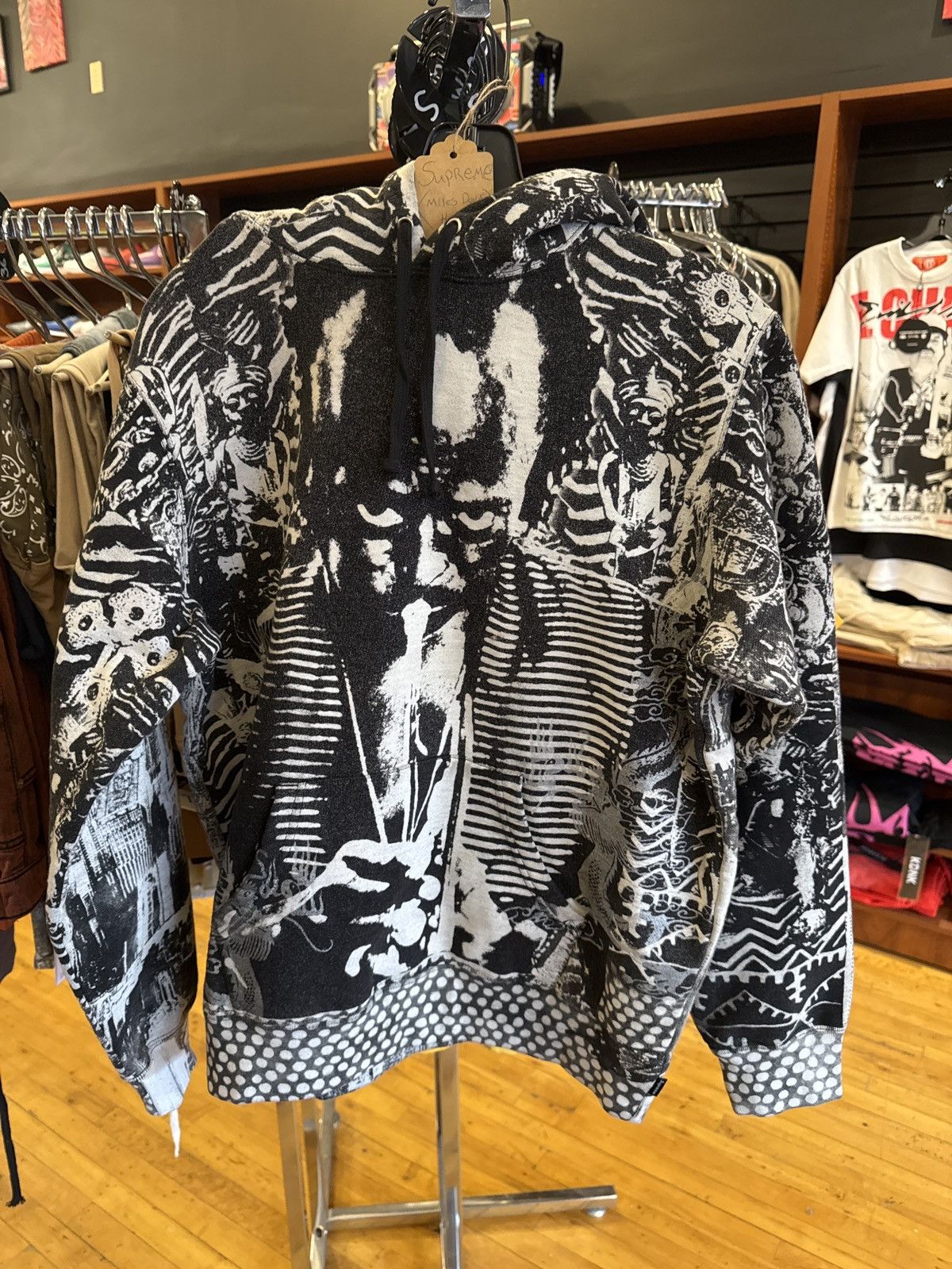 Supreme Supreme Miles Davis small hoodie Size US S / EU 44-46 / 1 - 2 Thumbnail