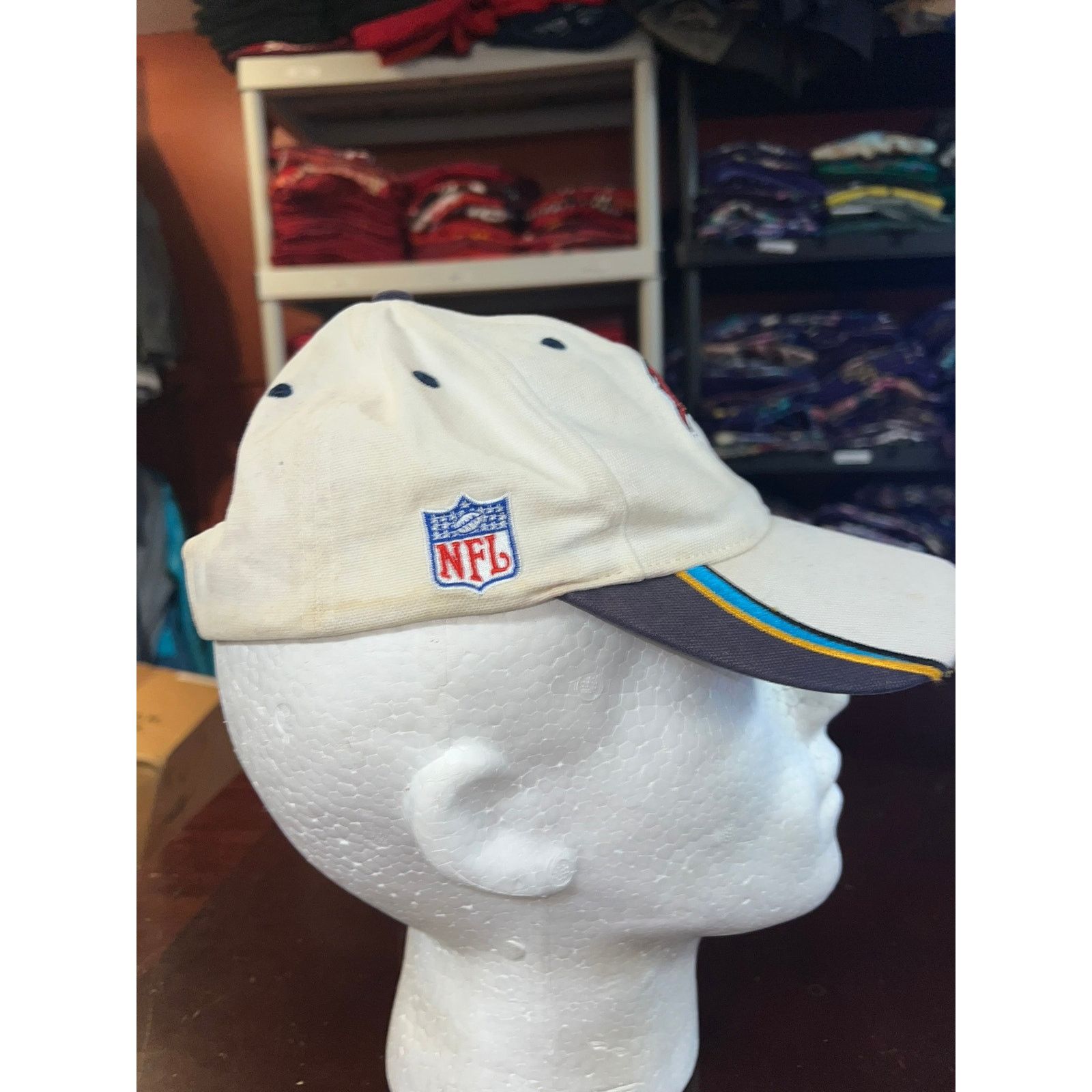 NFL Tampa Bay Bucs Hat Bucaneers Super Bowl Champs 2003 Cap Size ONE SIZE - 7 Thumbnail