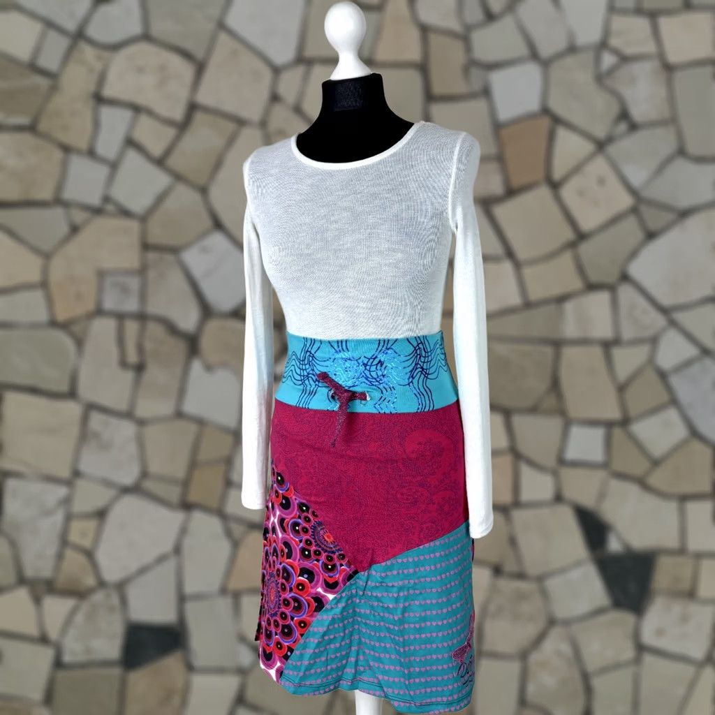 Desigual Desigual Skirt Teens 13/14 Knee Length A-Line Multicoloured Girls Women’s? Size 34" / US 12 / IT 48 - 1 Thumbnail