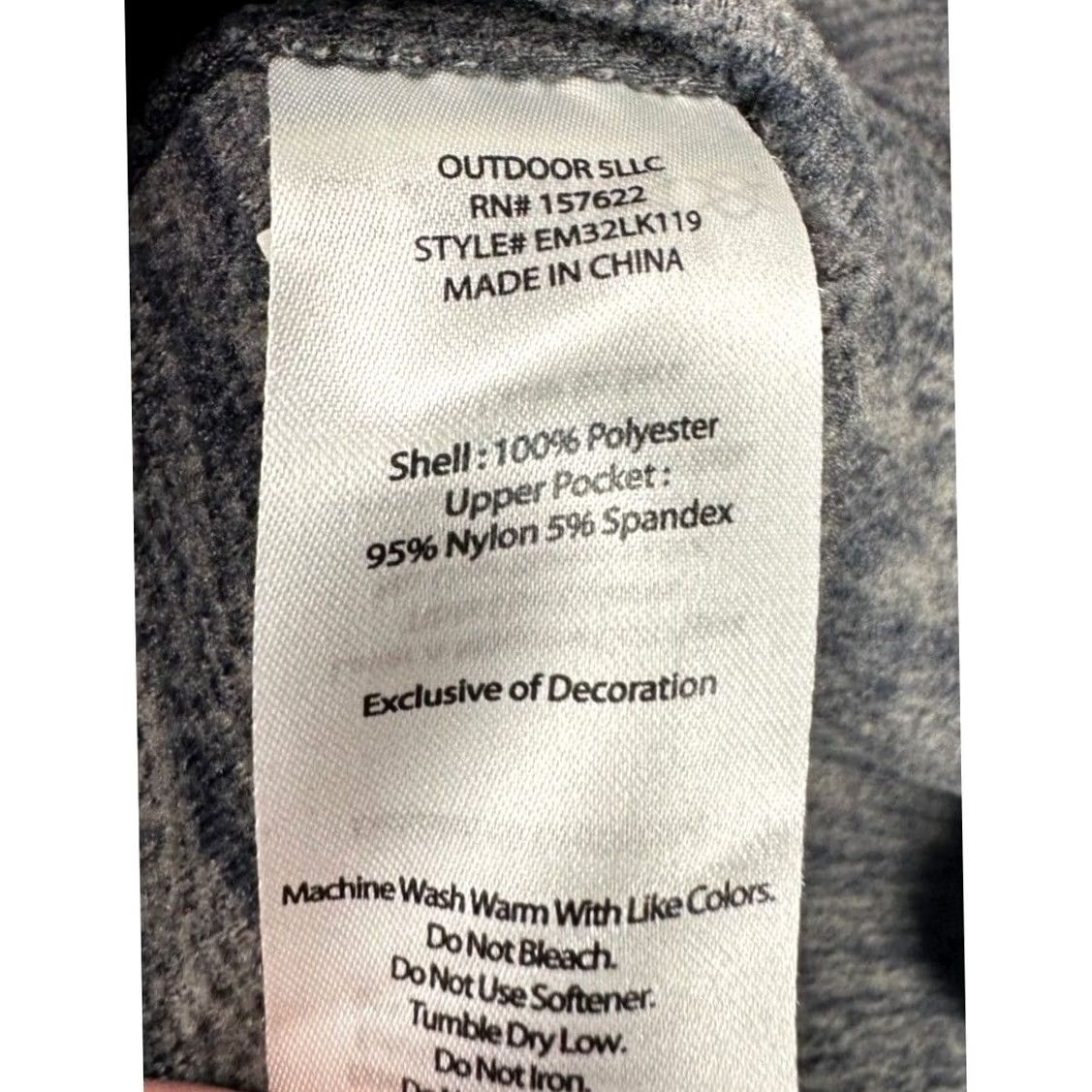 Eddie Bauer VINTAGE? None. (Cannot determine) Size US M / EU 48-50 / 2 - 6 Thumbnail