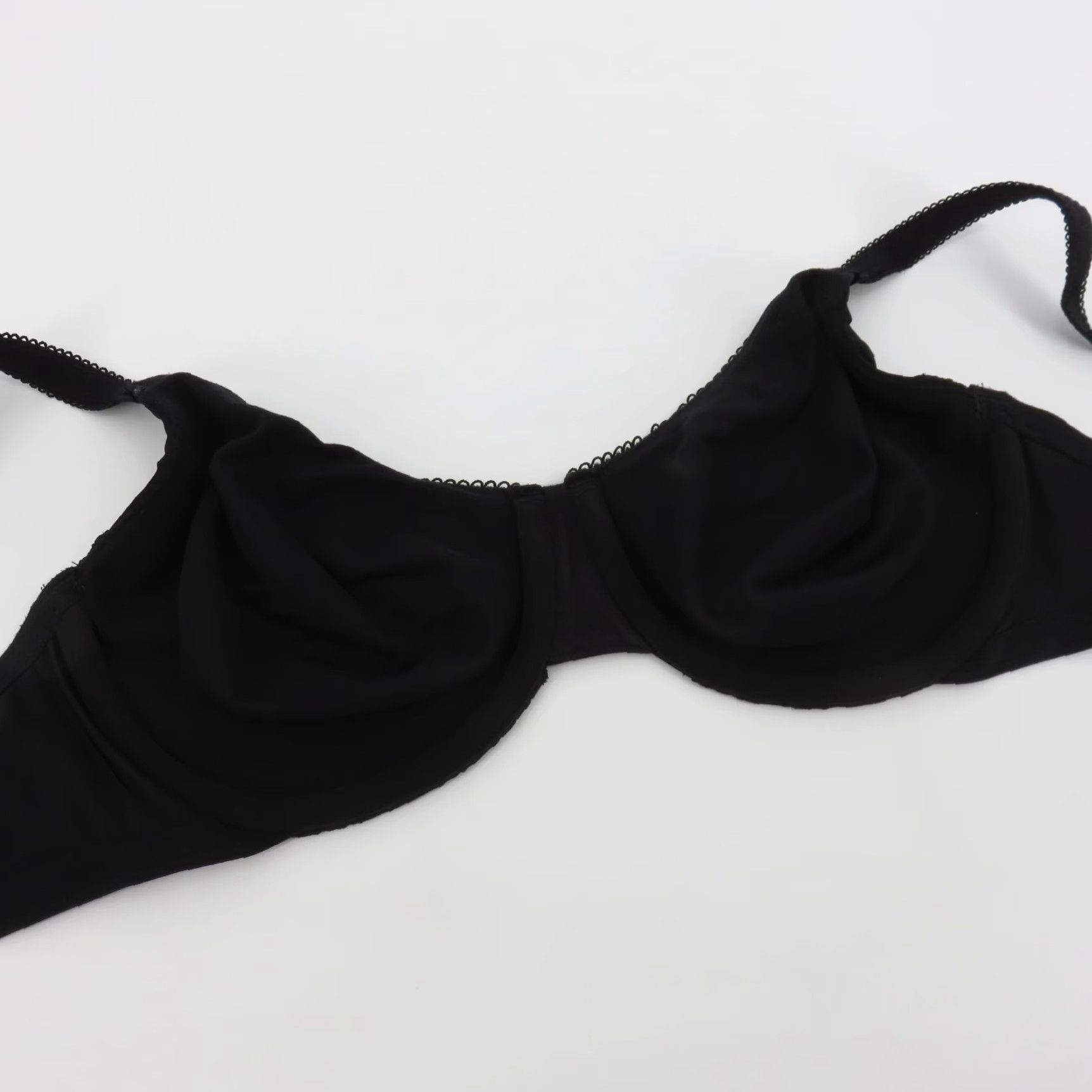 Vintage Olga Bra 38D Women Luxury Lift Underwire Unlined Black Flower Lace T-Shirt Bra Plus Size Womens Size ONE SIZE - 7 Thumbnail