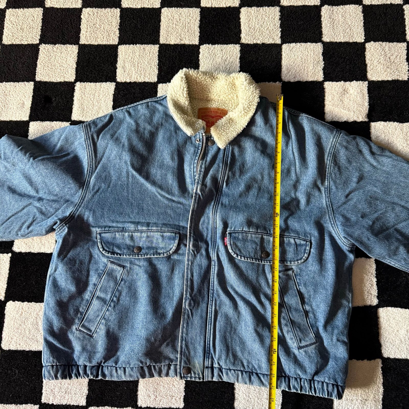 Levi's Levi’s Sherpa lined denim zip up jacket size extra large Size US XL / EU 56 / 4 - 4 Thumbnail