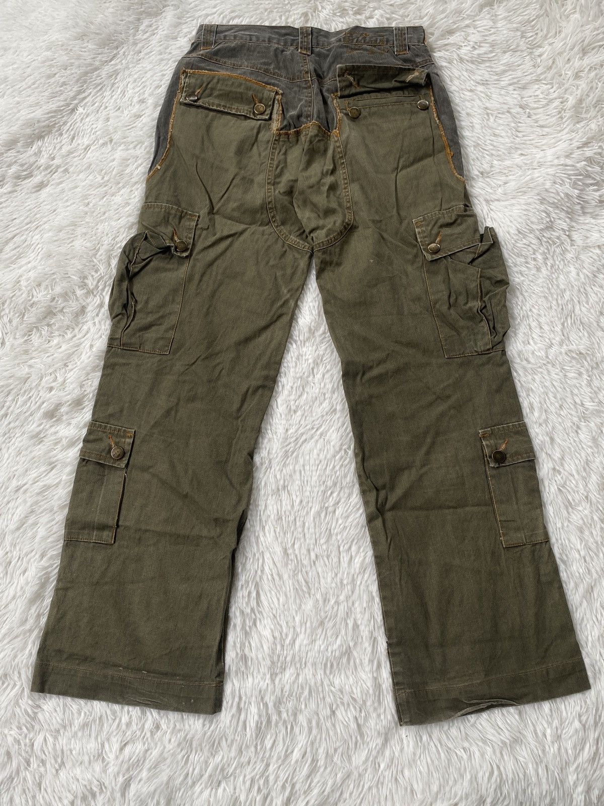Japanese Brand 🔥Rare🔥Unexpeted Bushpant Cargo pant Multipocket Size US 28 / EU 44 - 15 Thumbnail