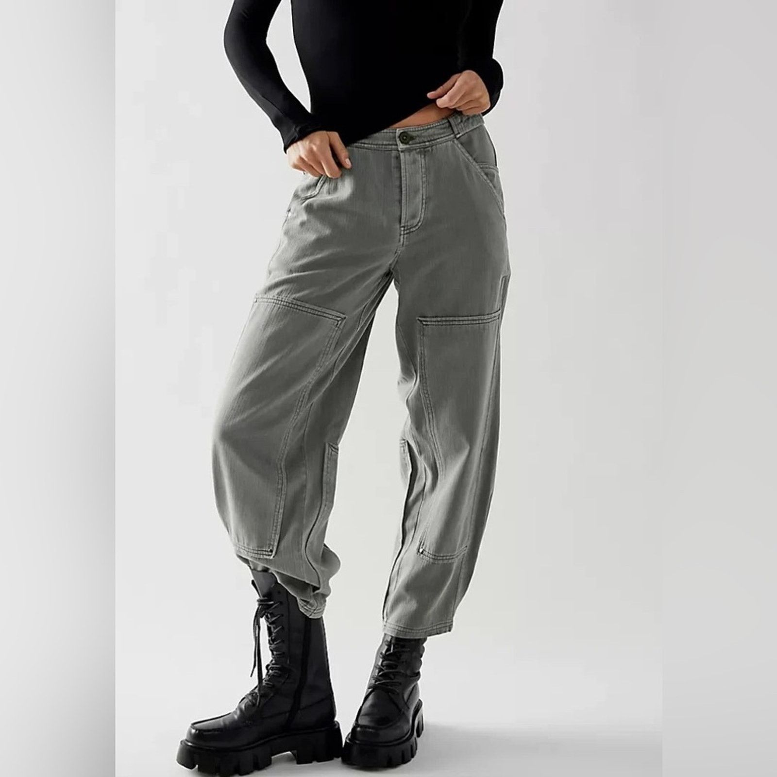 Free People 🎉LAST PIECE🎉Free People Turn Away Tapered Carpenter Pants Size 32" / US 10 / IT 46 - 1 Thumbnail