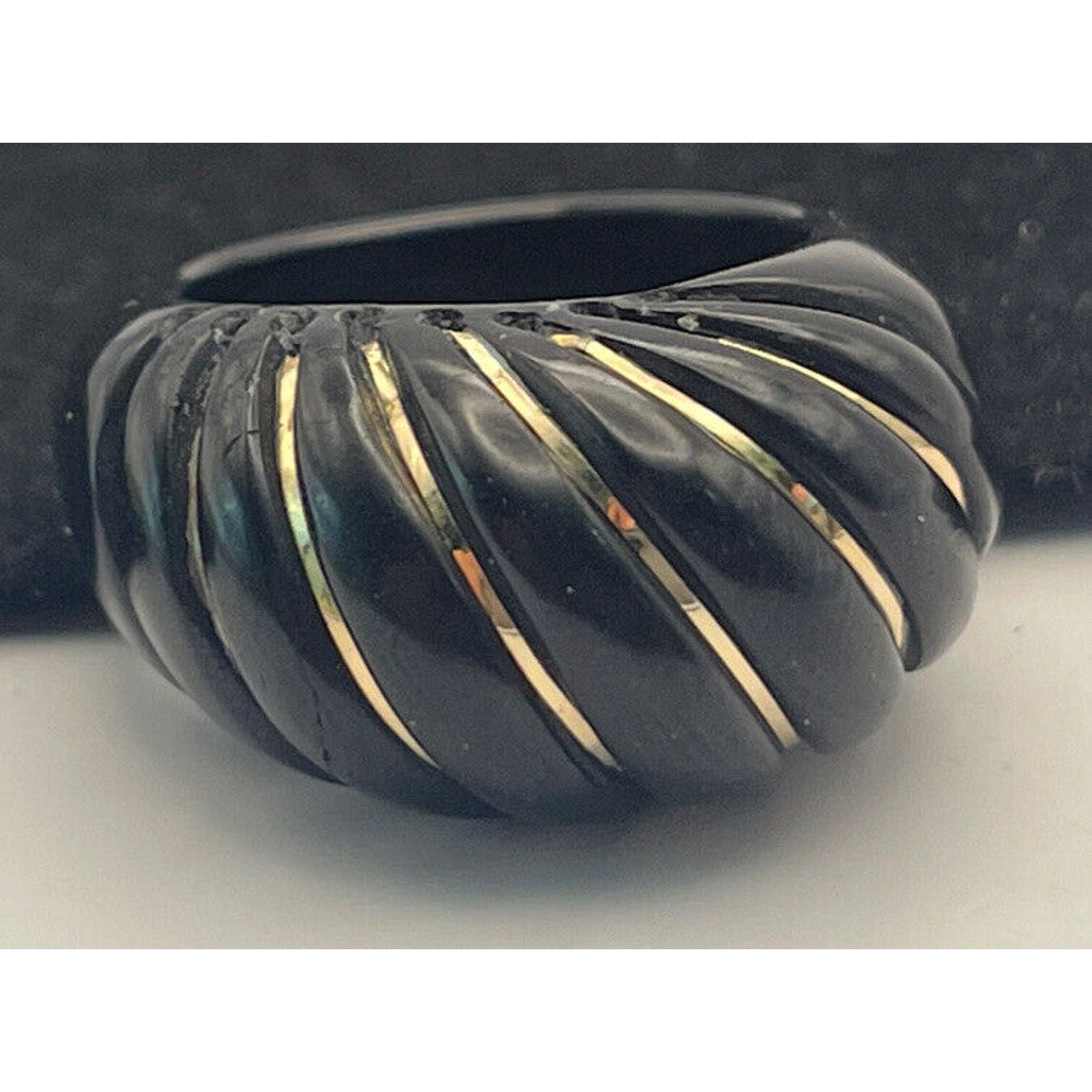 Vintage MILOR 14K YELLOW GOLD INLAY ONYX RING SIZE 5.5 BAND SHRIMP Size ONE SIZE - 3 Thumbnail