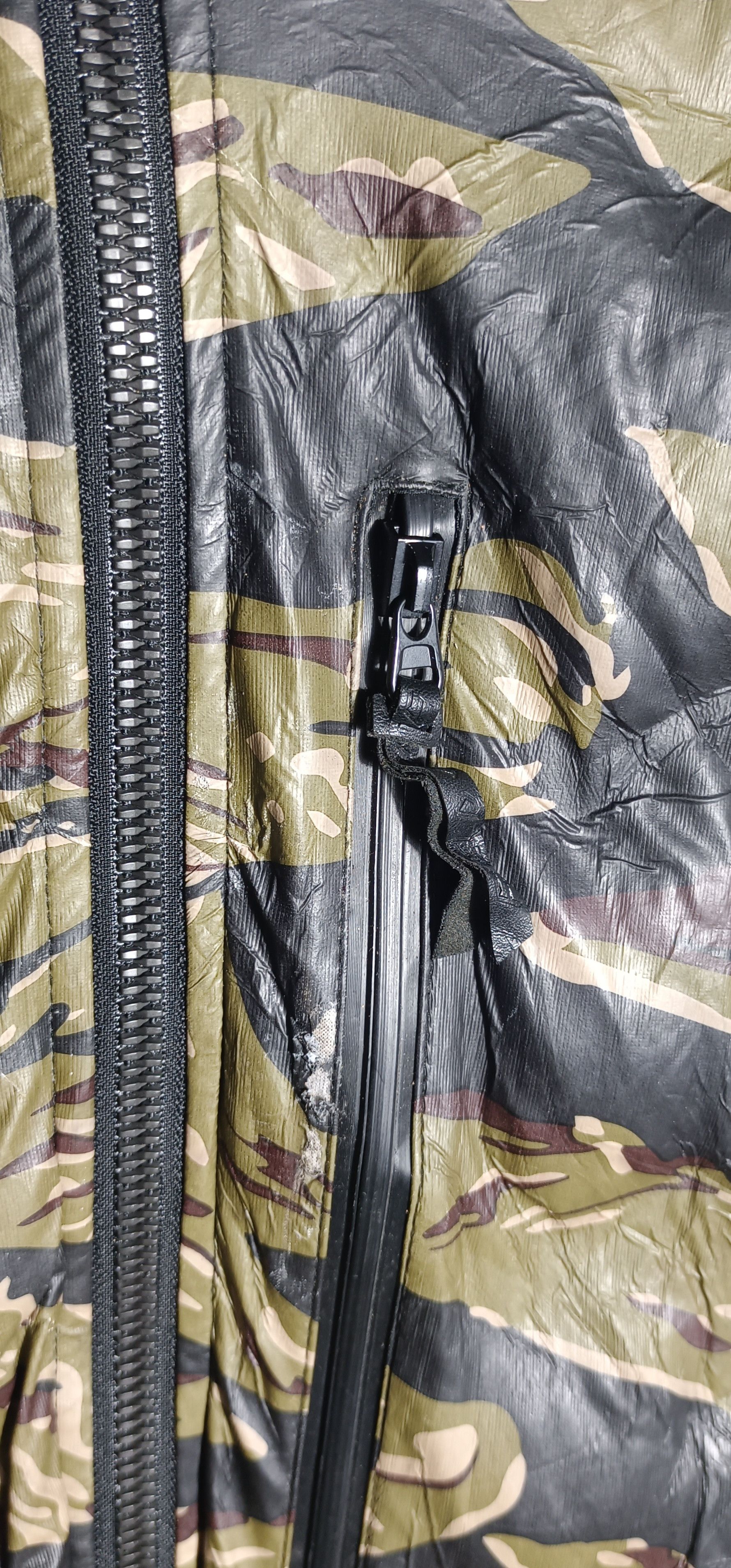 Japanese Brand × Outdoor Research × Vexed Generation 2000s Field Core 2 way Puffer Camo Size US XXL / EU 58 / 5 - 13 Thumbnail