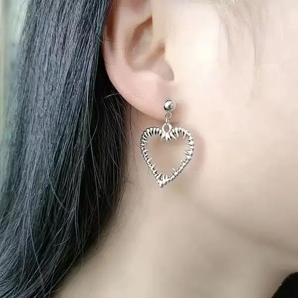 Jewelry × Vintage Vintage Harajuku Egirl Hip Hop Punk Earrings Size ONE SIZE - 2 Thumbnail