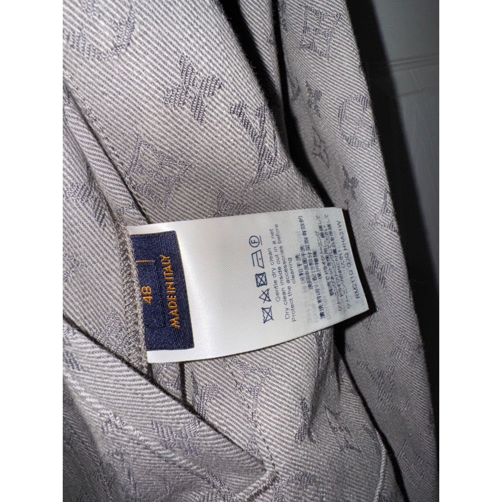Louis Vuitton Louis Vuitton Monogram Jacket Button Up Sleeve 48 1A8FGZ Size US M / EU 48-50 / 2 - 14 Thumbnail