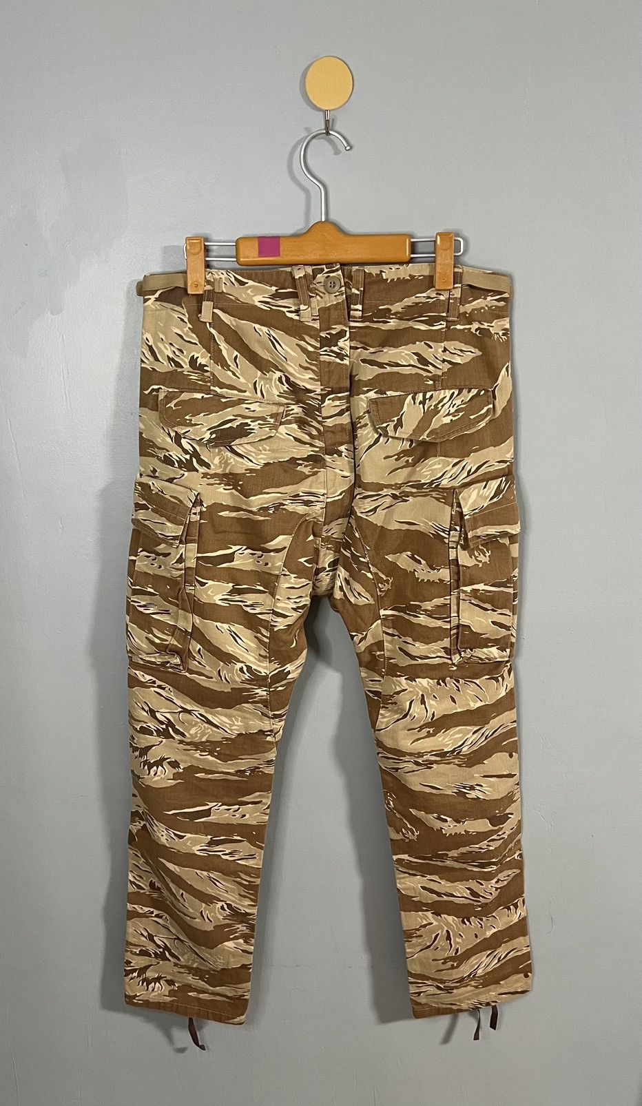 Comme des Garcons Comme des garcons desert tiger camo pants Size US 34 / EU 50 - 2 Thumbnail