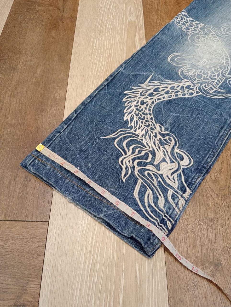 Karakuri Tamashii KARAKURI TAMASHII JAPAN DRAGON EMBROIDERY WASHED DENIM JEANS Size US 34 / EU 50 - 19 Thumbnail