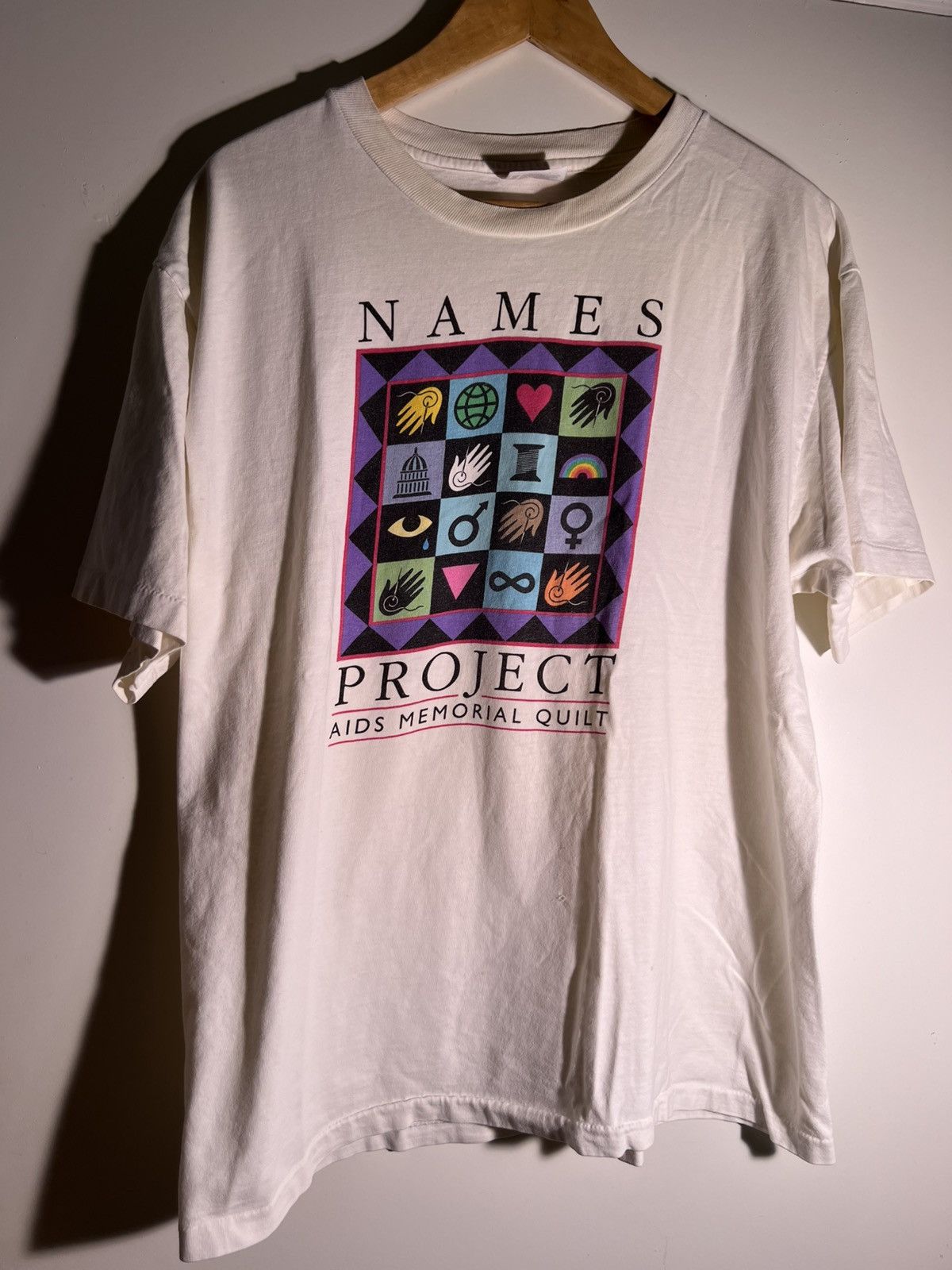 Vintage 90’s 2000’s Y2K VTG Vintage Names Project AIDS Retro T Shirt Size US L / EU 52-54 / 3 - 1 Thumbnail