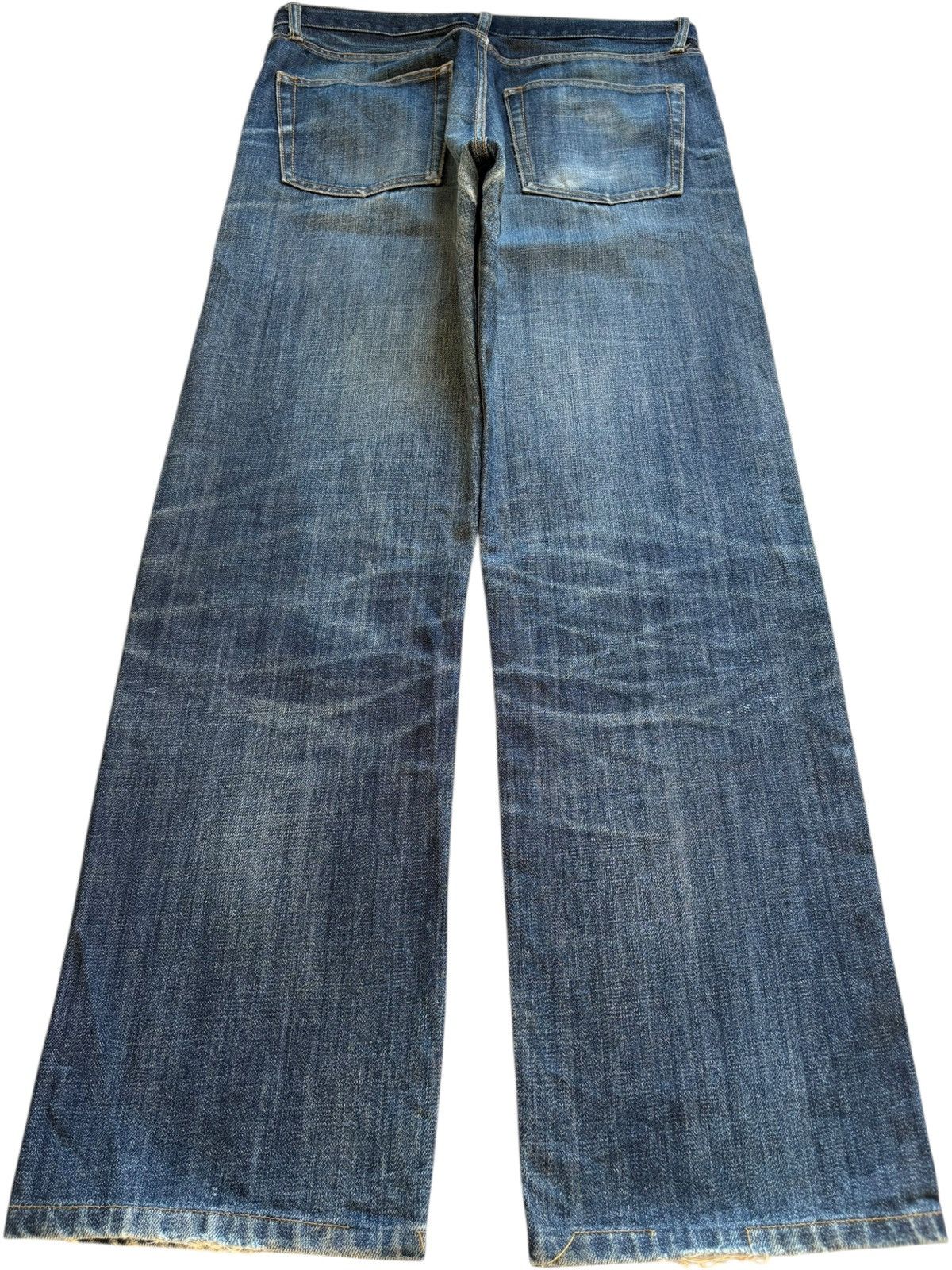 Uniqlo Vintage Uniqlo Blue Wash Loose Jeans Size US 32 / EU 48 - 2 Thumbnail