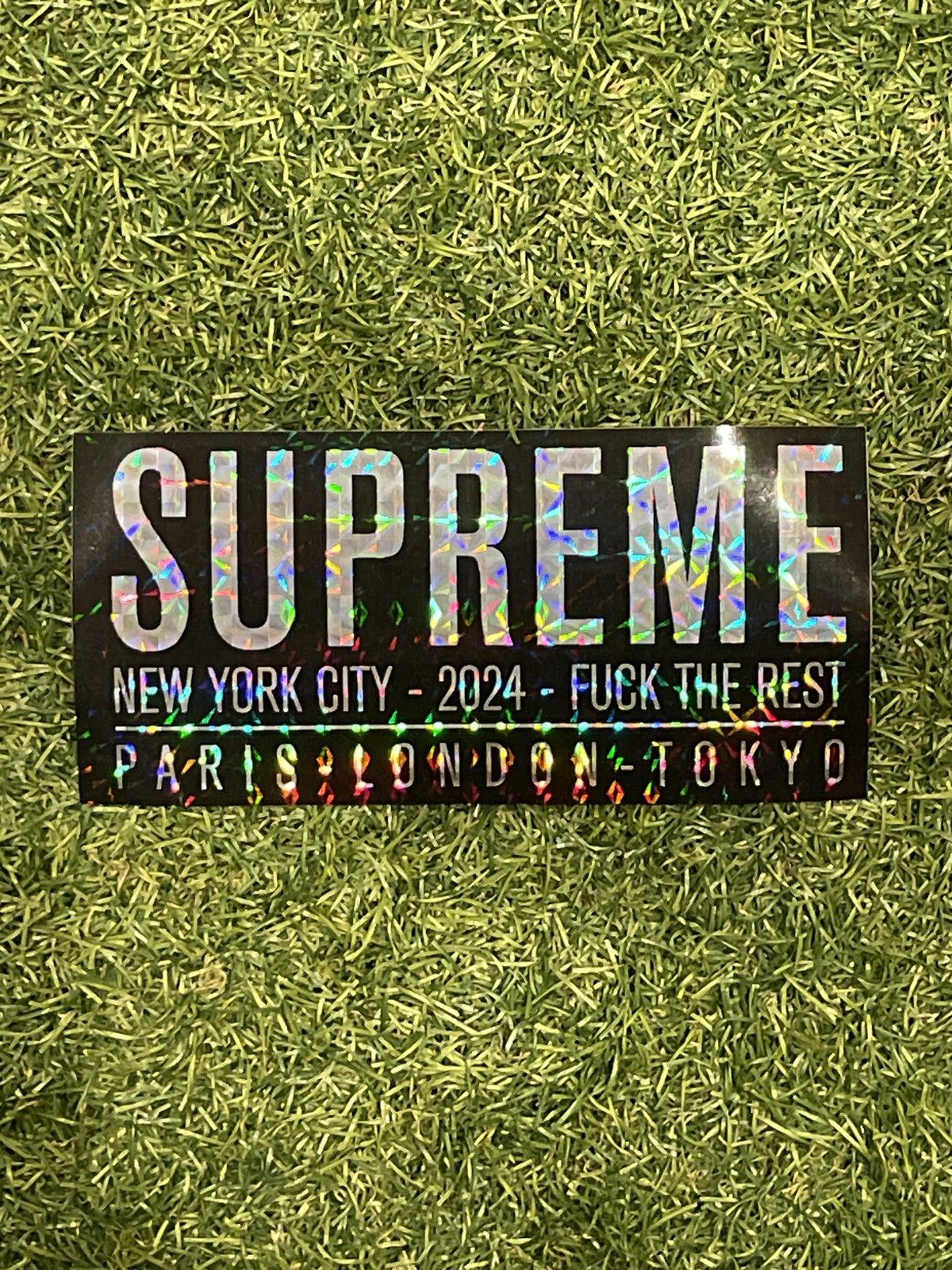 Supreme Supreme “Hologram” Sticker Size ONE SIZE - 1 Preview