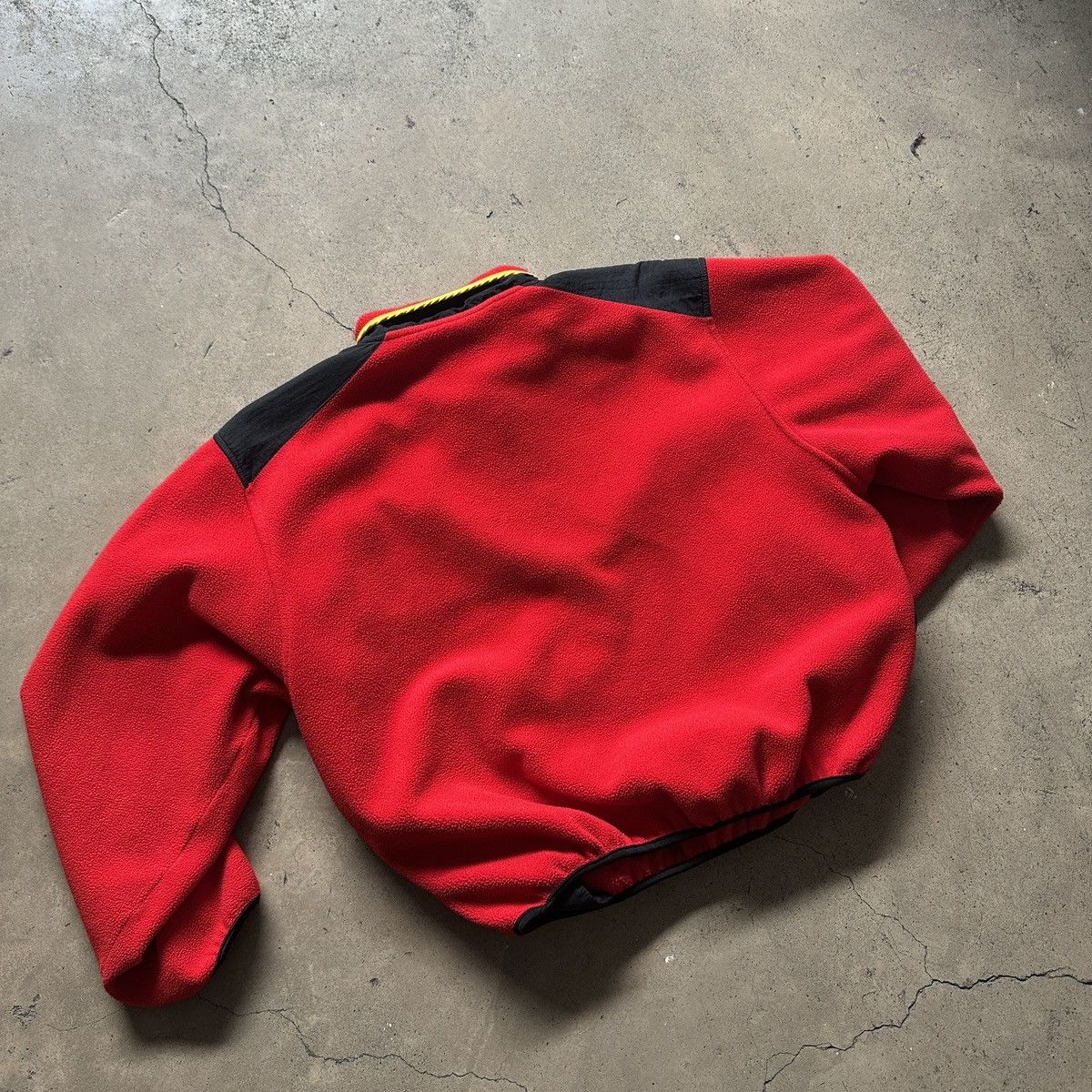 Marlboro 90’s Malboro Fleece Size US L / EU 52-54 / 3 - 5 Thumbnail