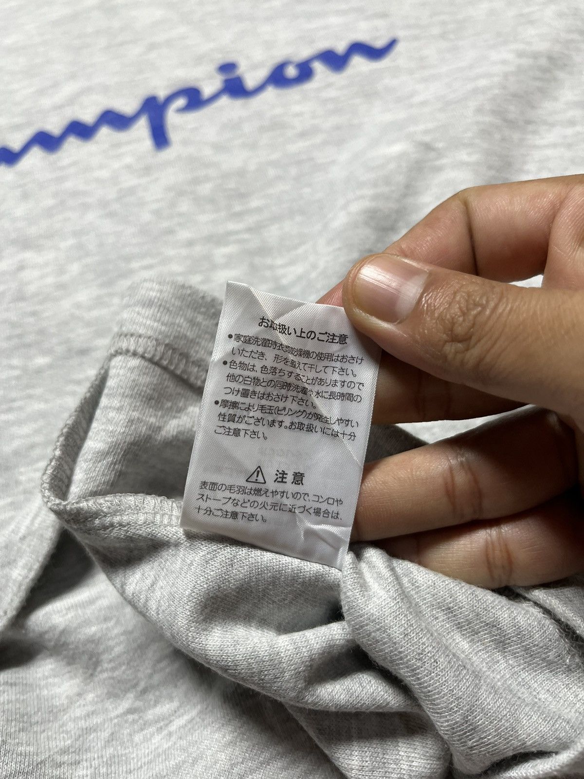 Champion × Vintage Vintage Champion Spell Out Logo Long Sleeve Size US L / EU 52-54 / 3 - 6 Thumbnail