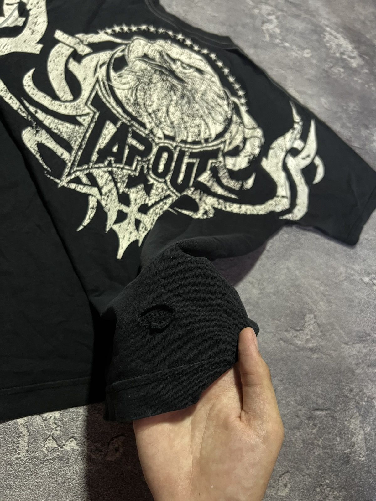 Tapout Y2K Vintage Rare Overprint Tapout Tee Streetweat Sk8 Rap 90s Size US L / EU 52-54 / 3 - 7 Thumbnail