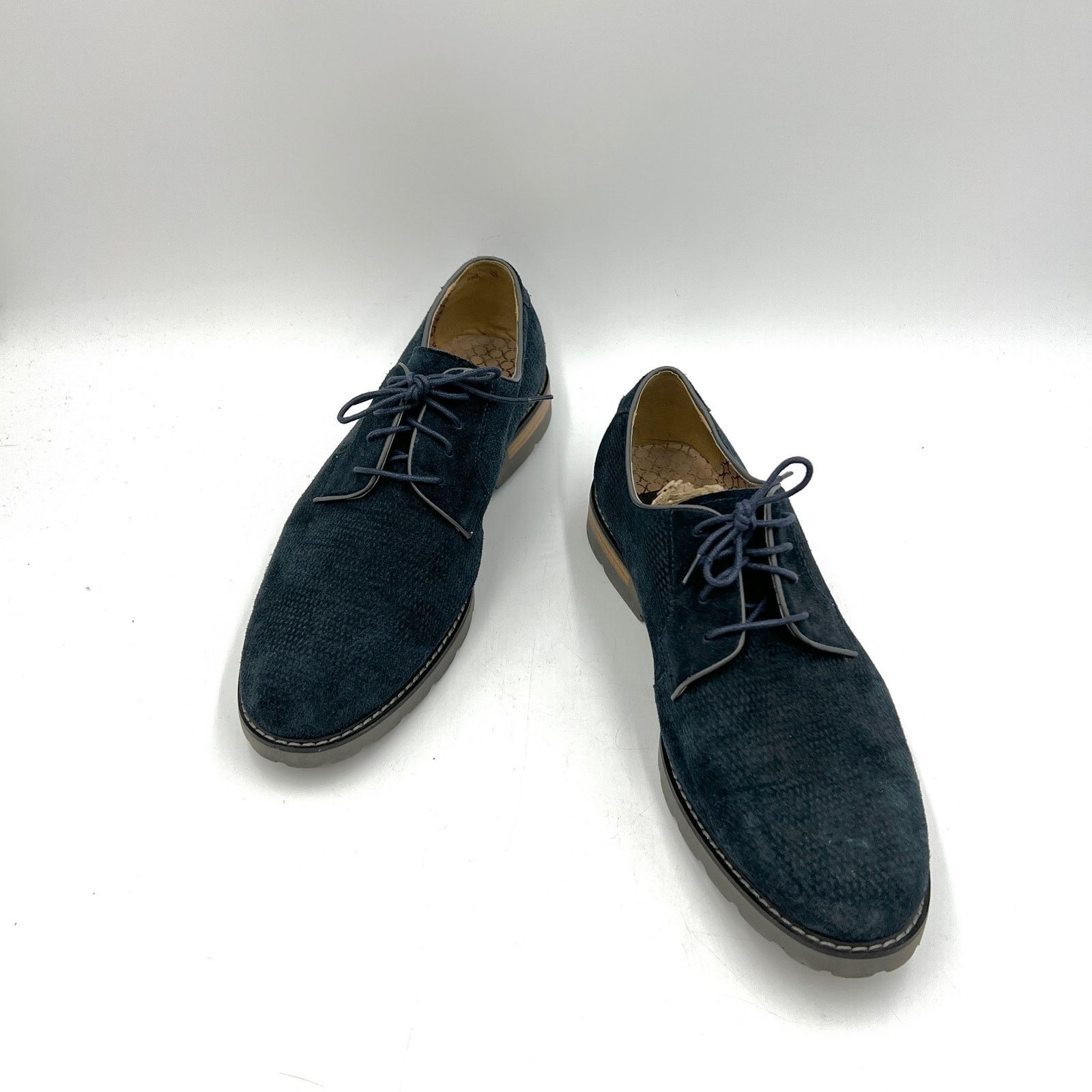 JACHS NY Jachs NY Marty Perforated Suede Oxfords Size US 11 / EU 44 - 2 Thumbnail