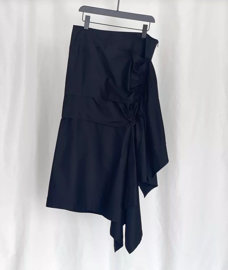 Yohji Yamamoto yohji yamamoto2018 FW Asymmetric Multilayer Pleated Puffy S Size 25" / US 0 / IT 36 - 5 Thumbnail