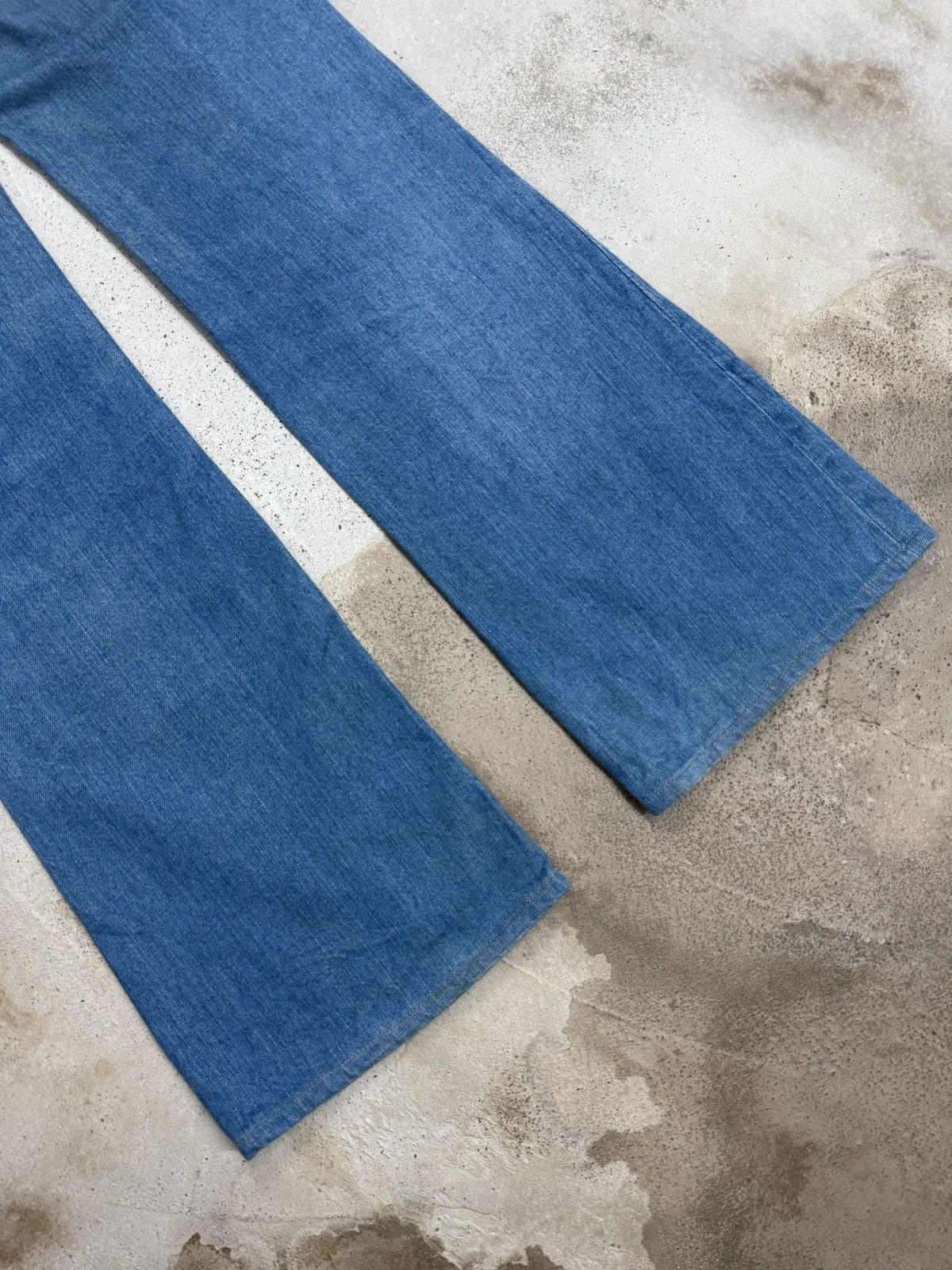 Diesel Vintage Diesel Wide Leg Flare Unisex Whisker Denim Size 26" / US 2 / IT 38 - 10 Thumbnail