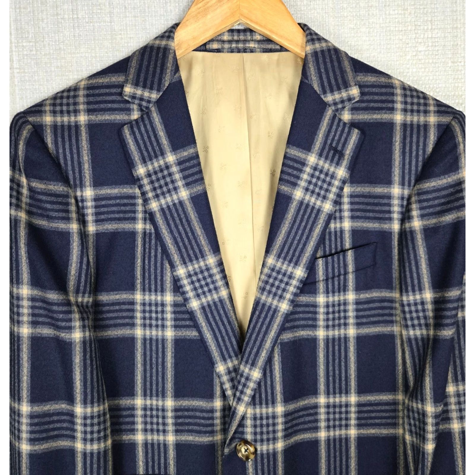 Vintage Custom Bespoke Mens Size 38 Blue Windowpane Plaid Soft Wool Jacket Blazer - 100% 4 Button Front, Double Vented, Notch Lapel Size 38R - 2 Thumbnail