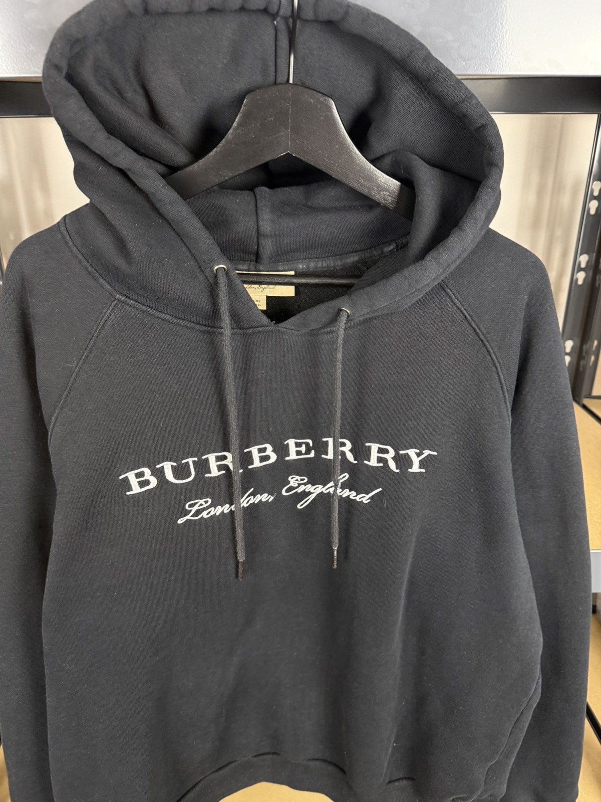 Burberry Burberry london womens oversize hoodie size XXL Size XXL / US 16-18 / IT 52-54 - 2 Thumbnail