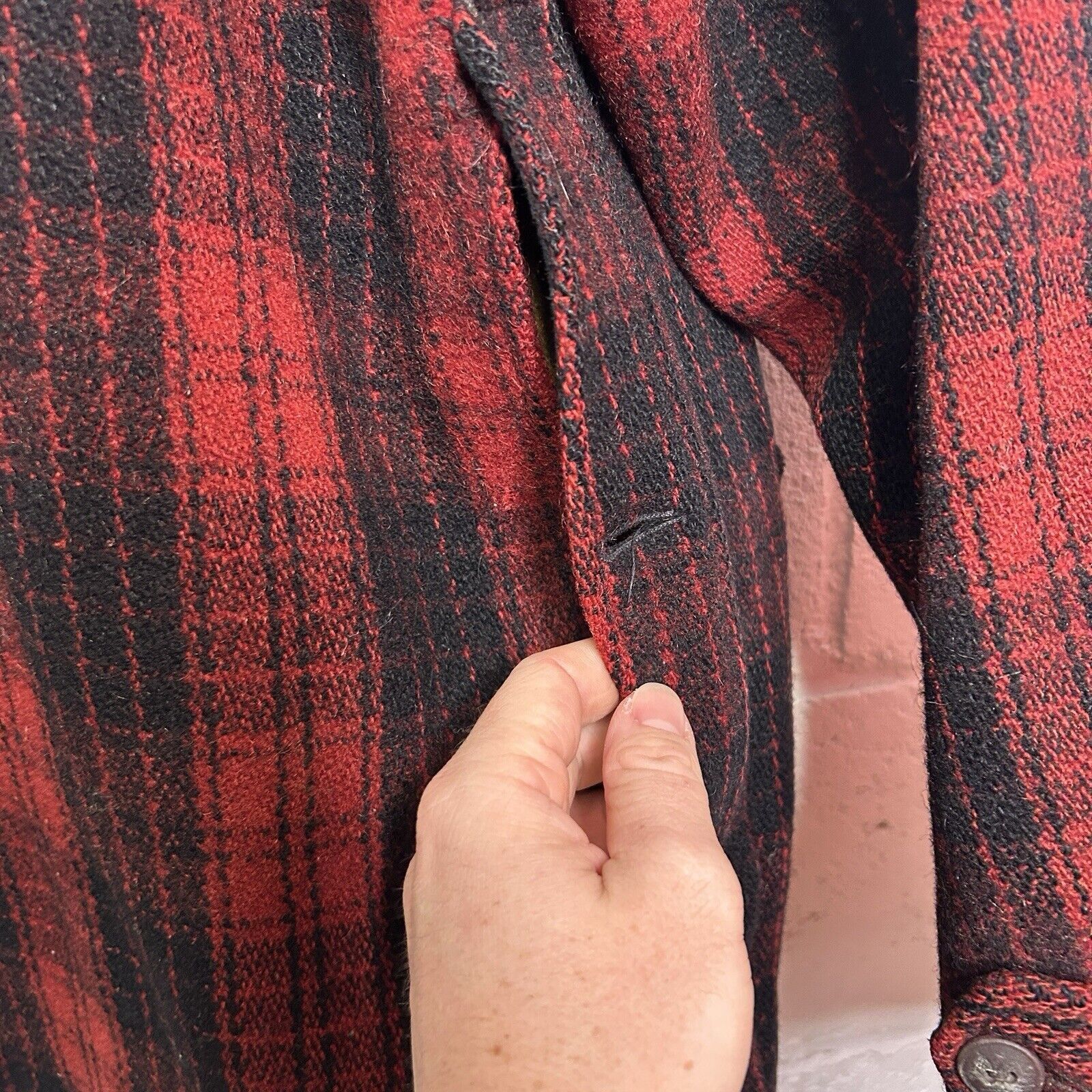 Woolrich Woolen Mills Vintage Woolrich 503 Mens Wool Mackinaw Plaid Jacket 2024 Size US L / EU 52-54 / 3 - 6 Thumbnail