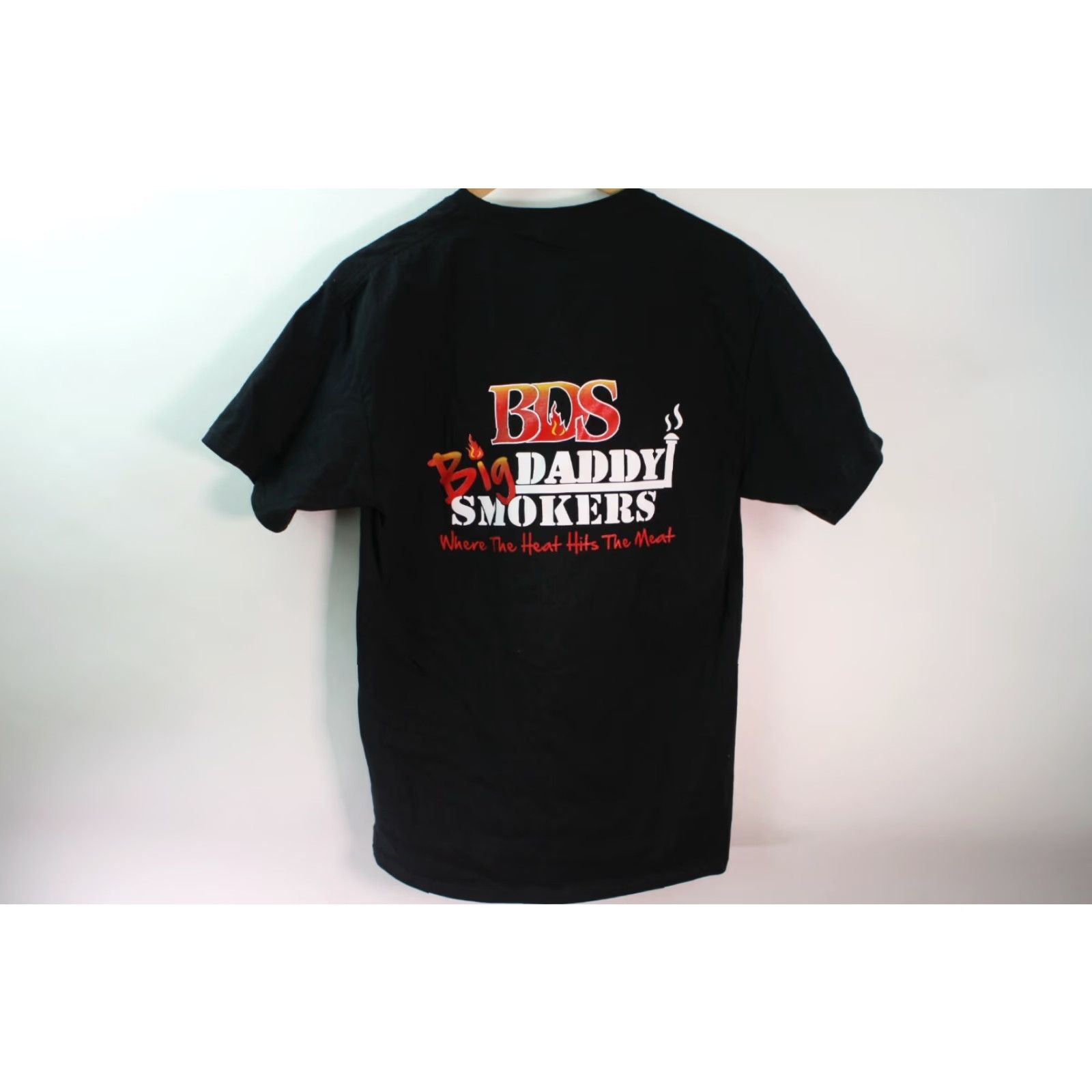 Vintage Big Daddy Smokers Where the Heat Hit's The Heat Hits The Meat Black T-shirt M Mens Size US M / EU 48-50 / 2 - 3 Thumbnail