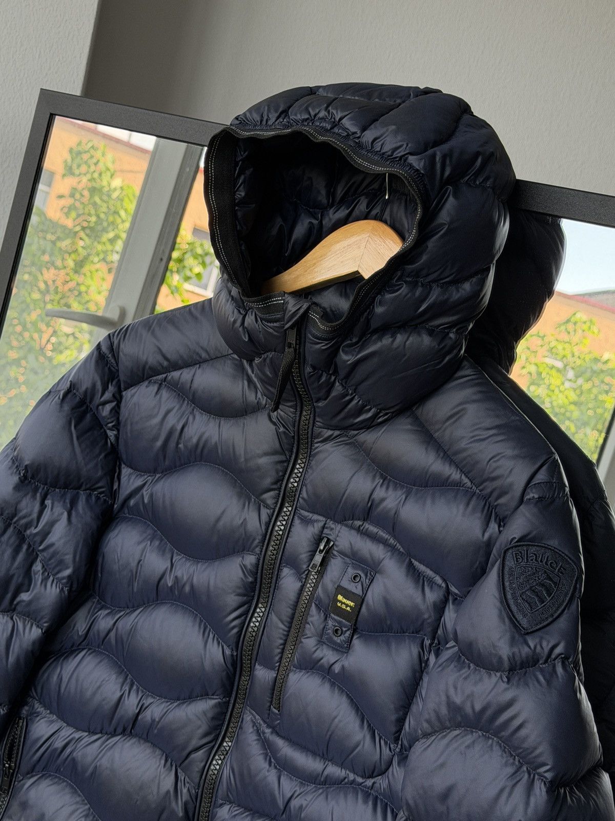 Eddie Bauer Blauer USA Men's Wave Down puffer Jacket size M Size US M / EU 48-50 / 2 - 2 Thumbnail