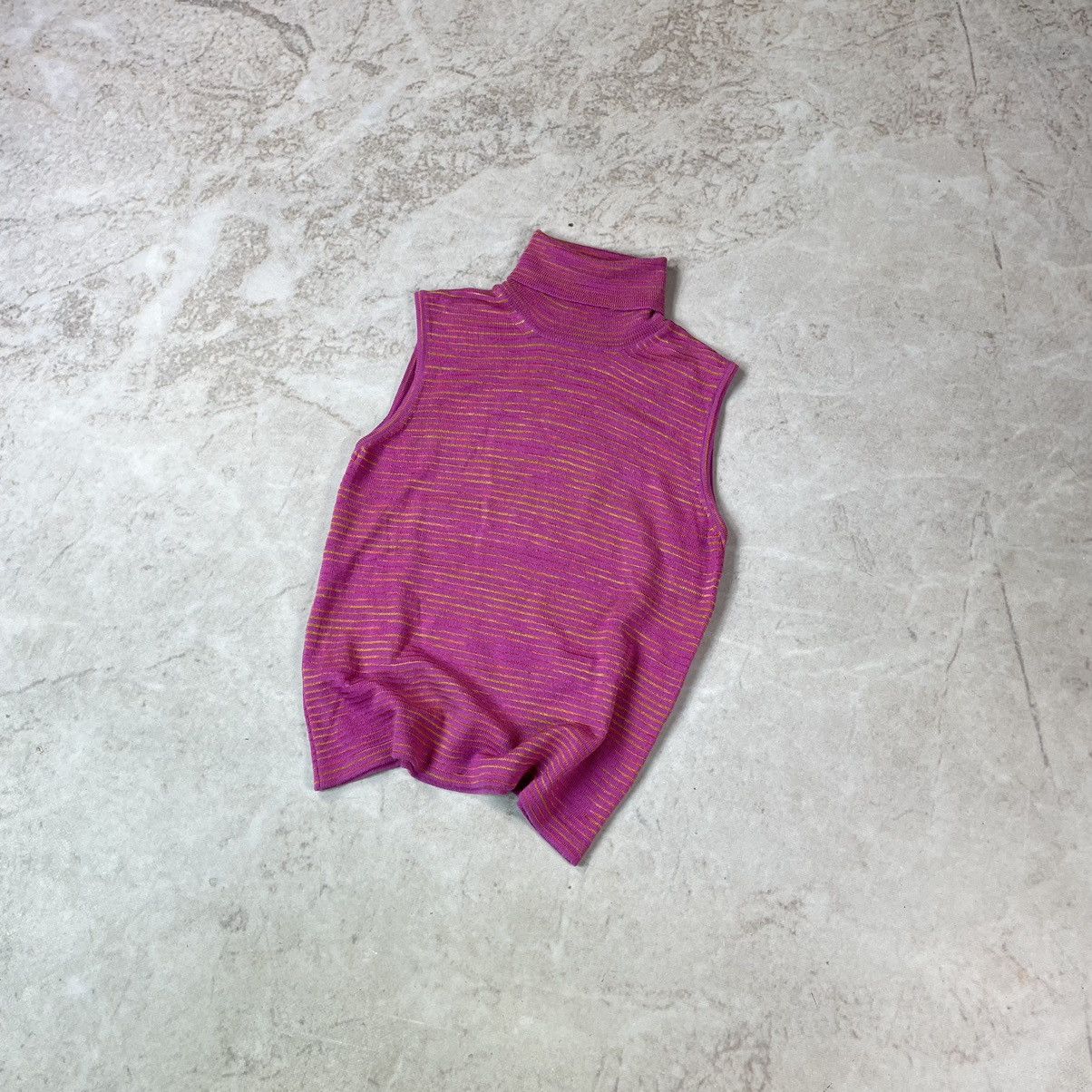 Missoni Missoni Wool&Viscose Zigzag High Neck Y2K Pink Tank Top Size M / US 6-8 / IT 42-44 - 1 Thumbnail