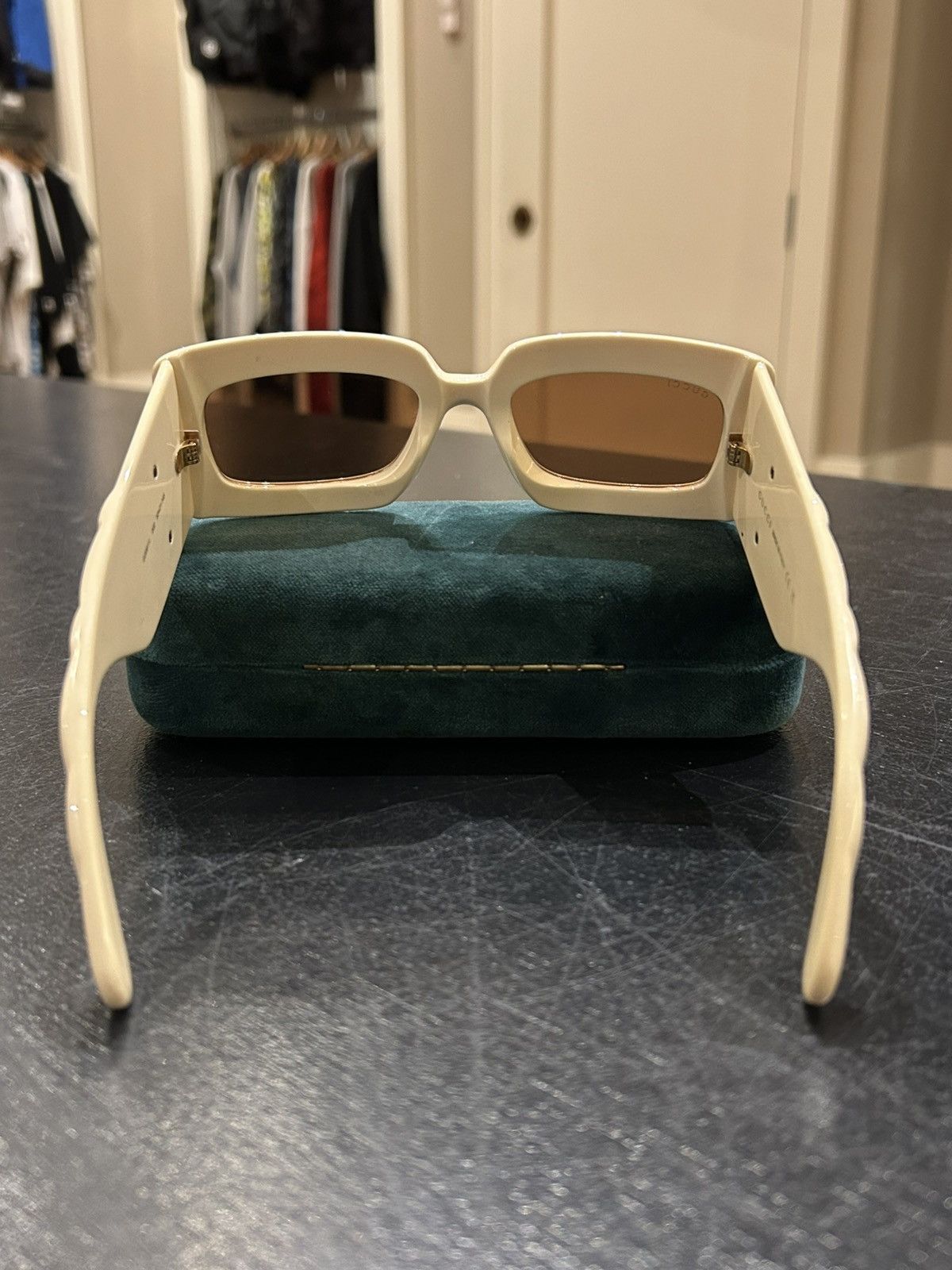 Gucci Gucci Ivory Sunglasses Size ONE SIZE - 6 Thumbnail