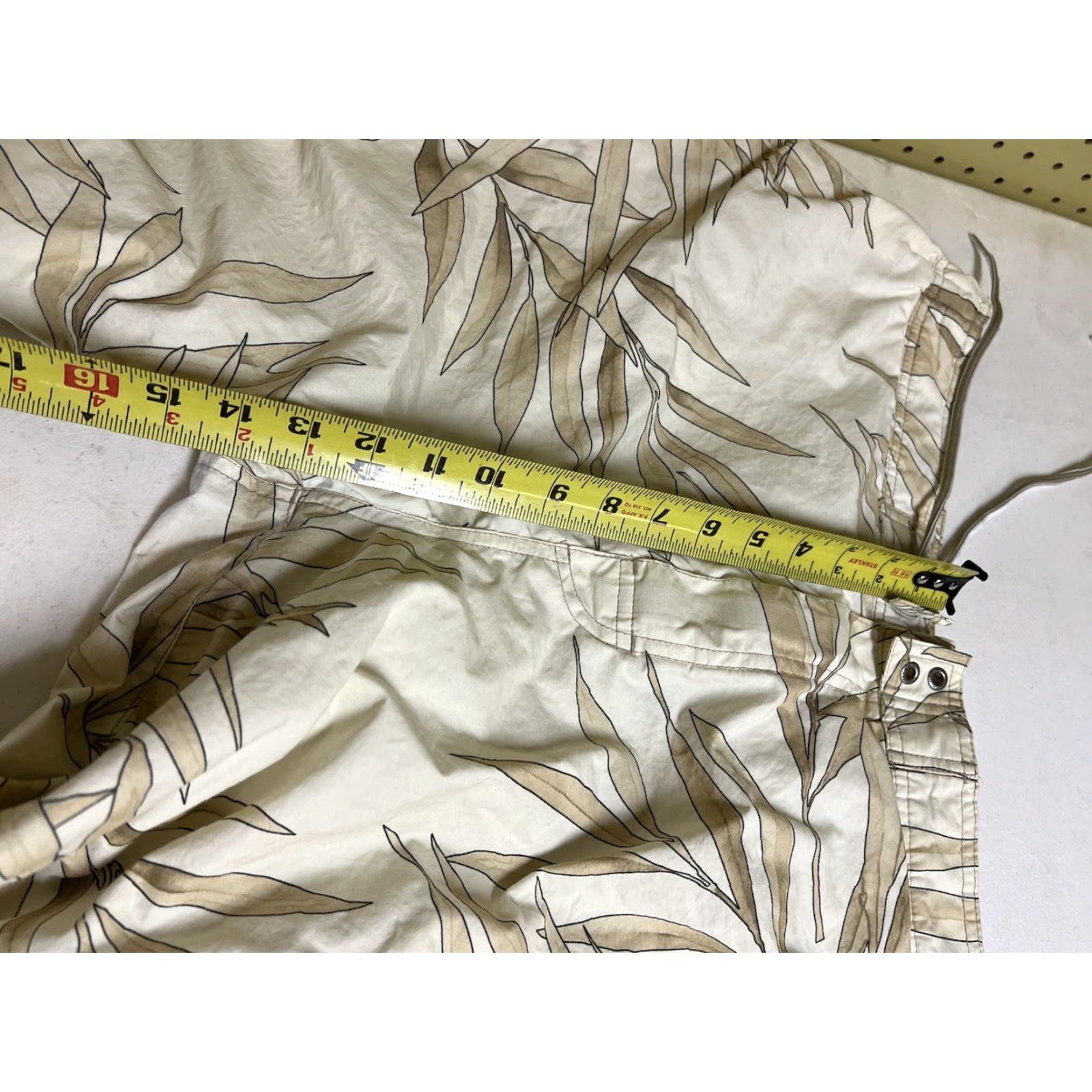 Tommy Hilfiger Tommy Hilfiger Mens XL Tan Palm Lined Swim Board Shorts Floral Trunks Beige Cotton Blend Polyester Lined Men Bottom Bathing Suit Size US 36 / EU 52 - 7 Thumbnail