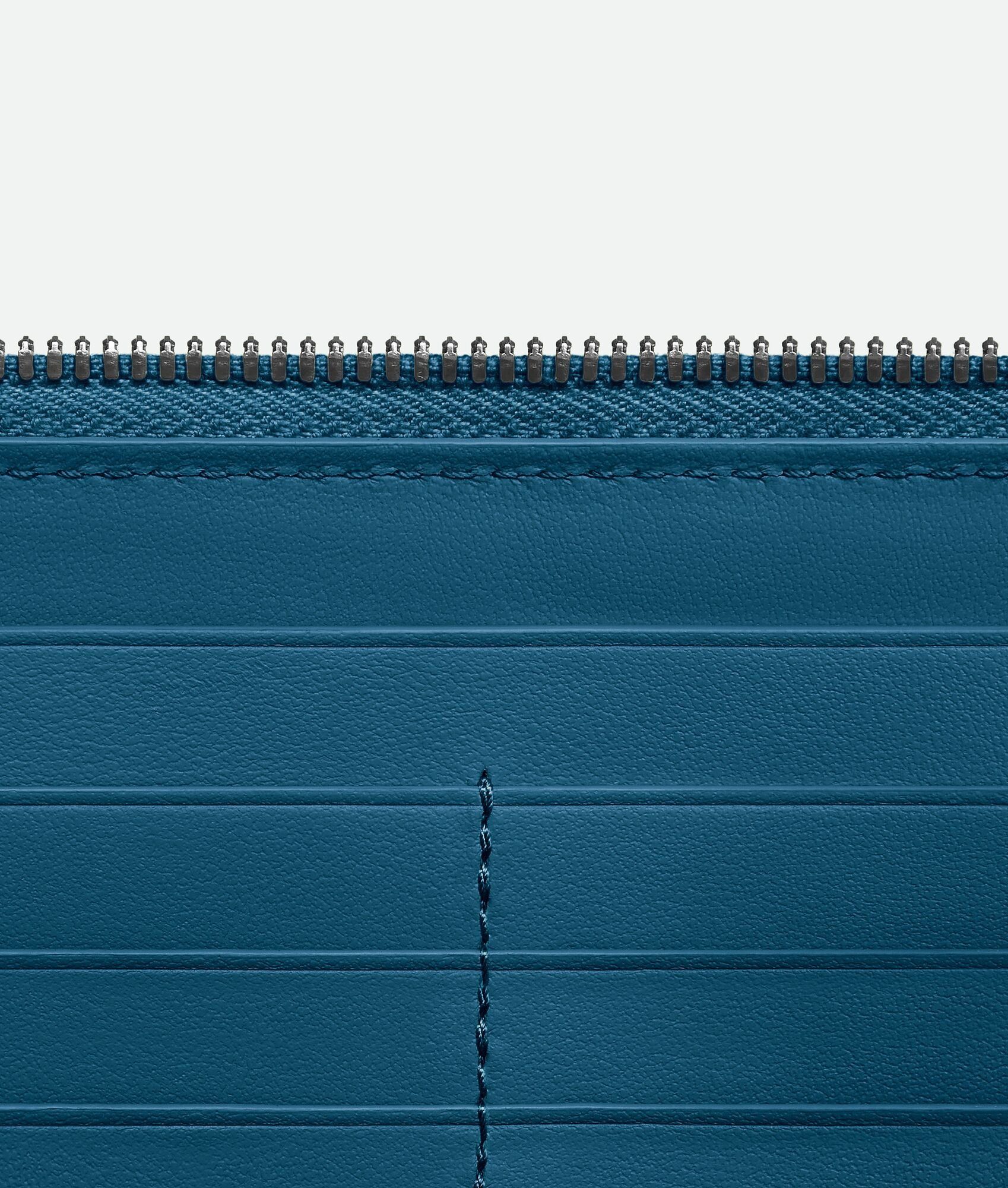 Bottega Veneta o1w1db10825 Size: OS / Intrecciato Zip Around Wallet Size ONE SIZE - 3 Thumbnail