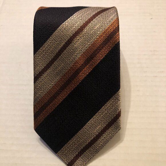 Brioni BRIONI men's new silk tie 3 1/2" X 61 1/2" made in Italy Size ONE SIZE - 1 Thumbnail