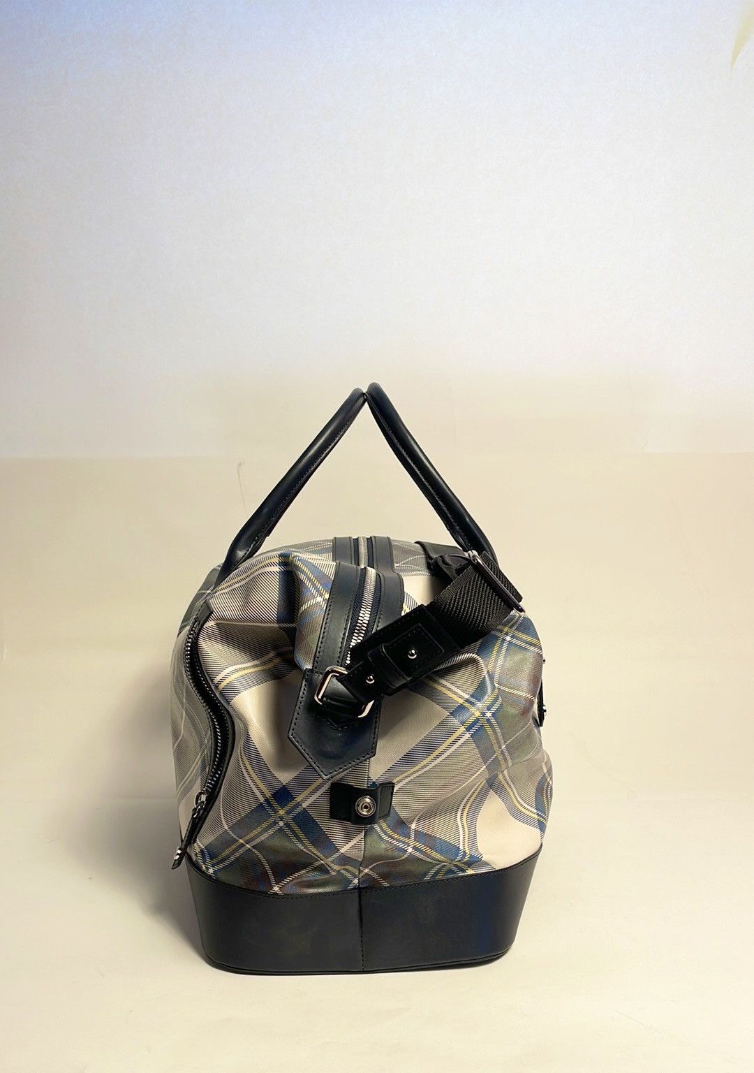 Vivienne Westwood Vivienne Westwood GREEN/blue Tartan Duffle bag NWT SS13 Size ONE SIZE - 12 Thumbnail