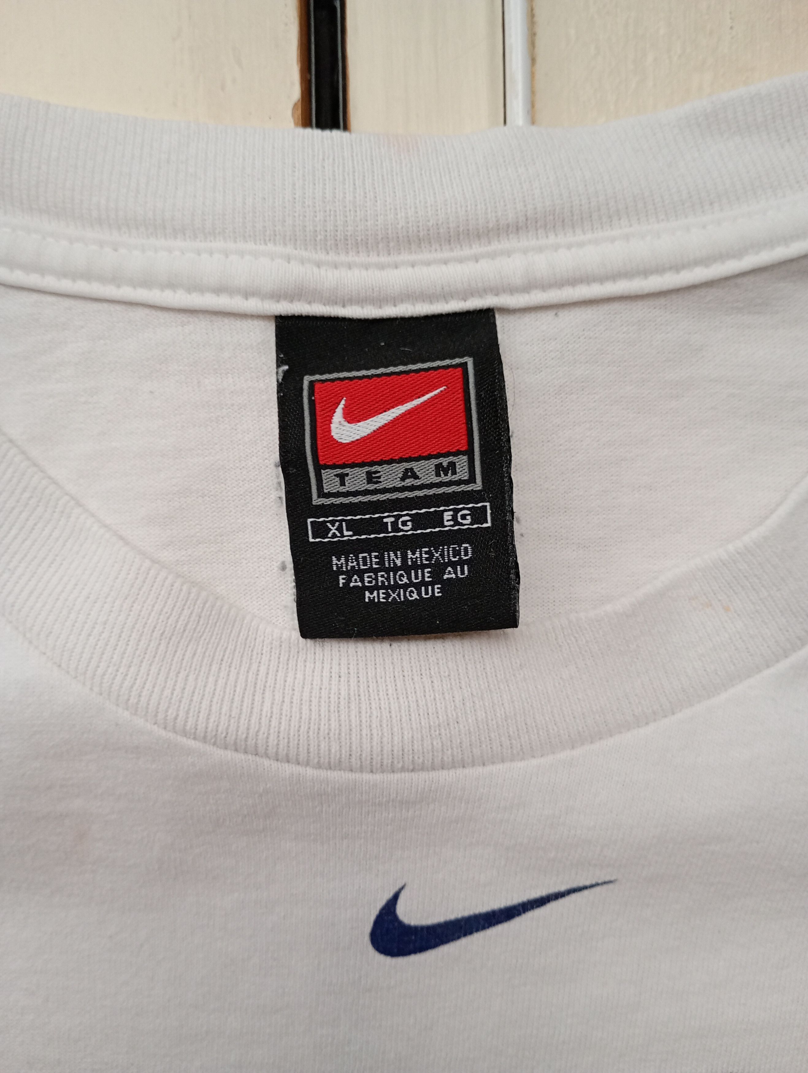 Nike Nike NY Yankees Baseball T-Shirt 2002 Size US XL / EU 56 / 4 - 8 Thumbnail